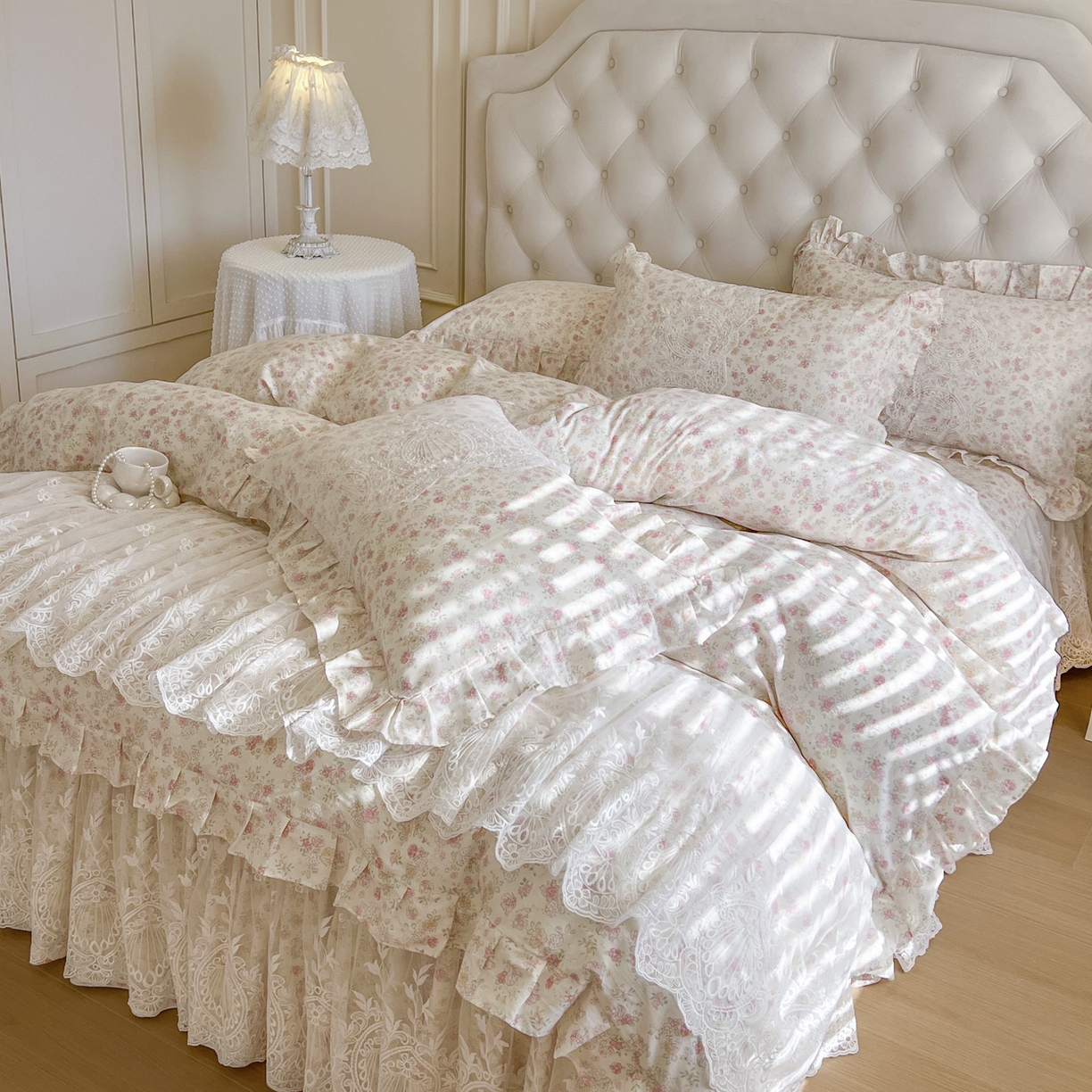 91家纺网 家纺一手货源 找家纺 恋尚 2026新款全棉印花床笠式床裙（控价135起） 花镜