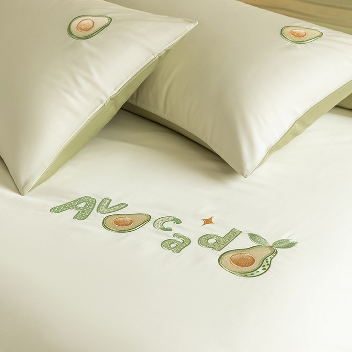 91家纺网 家纺一手货源 找家纺 618家纺 2026新款A类60支全棉纯棉绣花四件套-牛油果系列 牛油果米绿