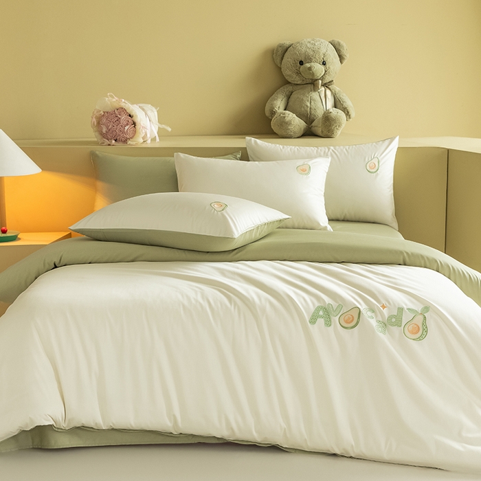 91家纺网 家纺一手货源 找家纺 618家纺 2026新款A类60支全棉纯棉绣花四件套-牛油果系列 牛油果米绿