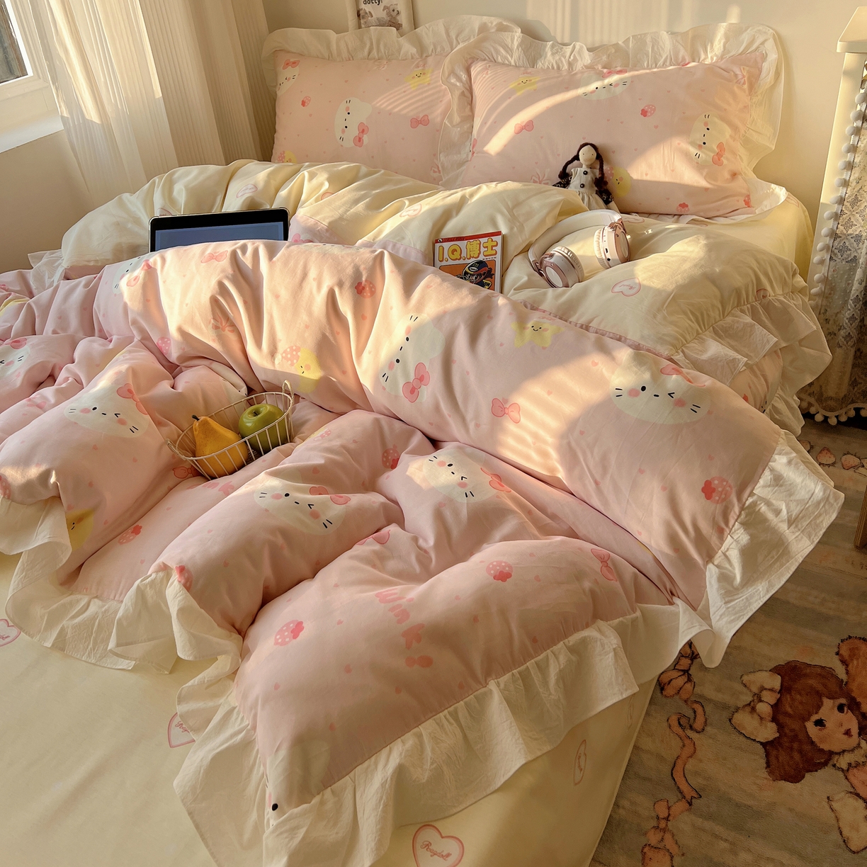 91家纺网 家纺一手货源 找家纺 六巷胡同 2026春夏新款韩系花边款卡通40支13070全棉四件套（第二系列）-风格二 花边粉爱心喵喵