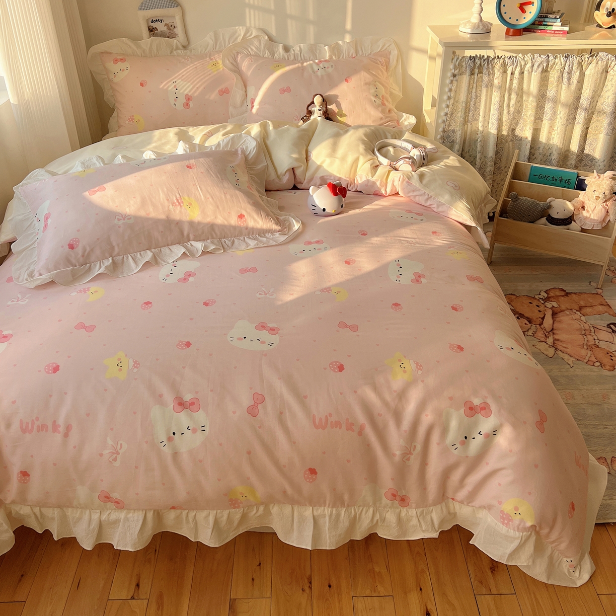 91家纺网 家纺一手货源 找家纺 六巷胡同 2026春夏新款韩系花边款卡通40支13070全棉四件套（第二系列）-风格二 花边粉爱心喵喵