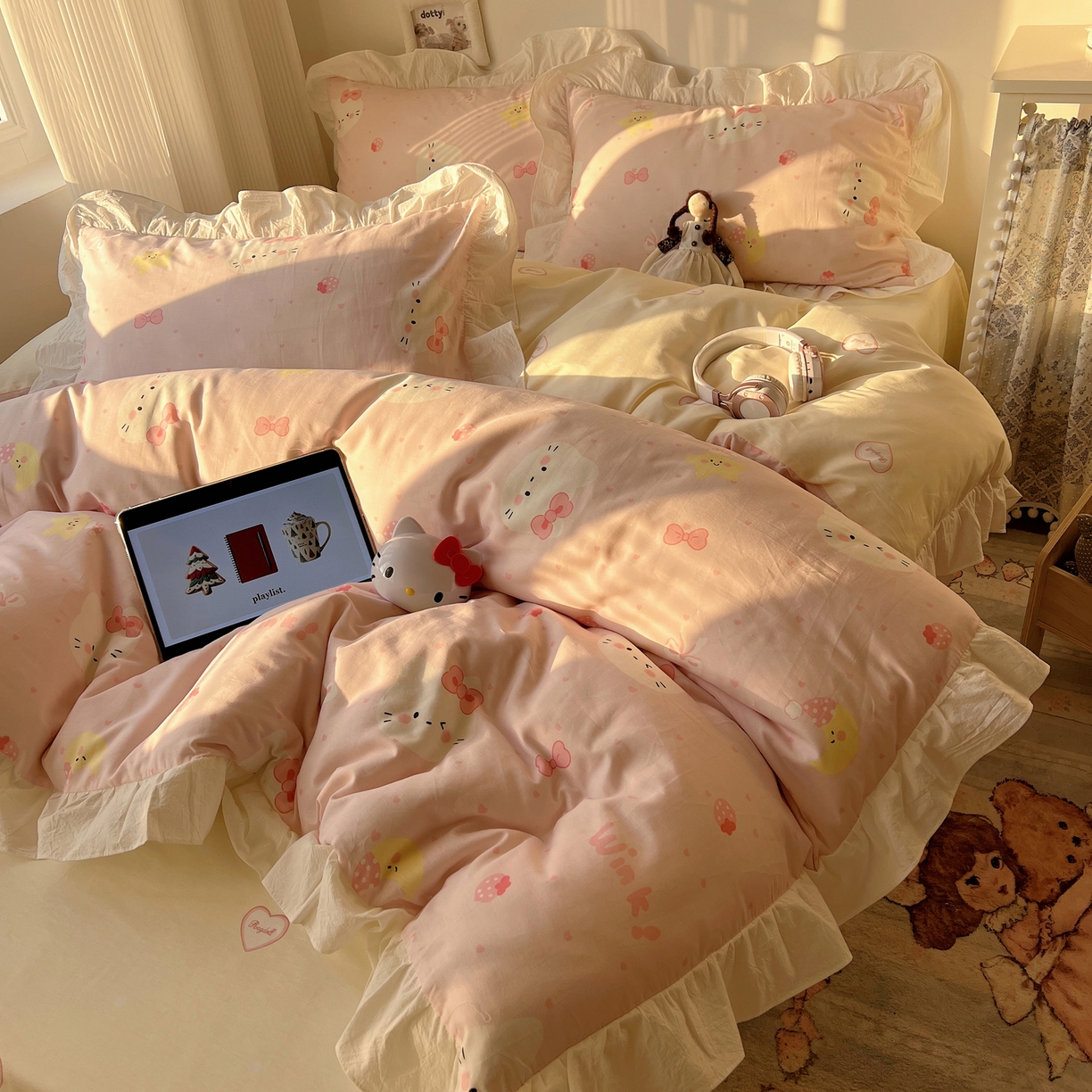 91家纺网 家纺一手货源 找家纺 六巷胡同 2026春夏新款韩系花边款卡通40支13070全棉四件套（第二系列）-风格二 花边粉爱心喵喵