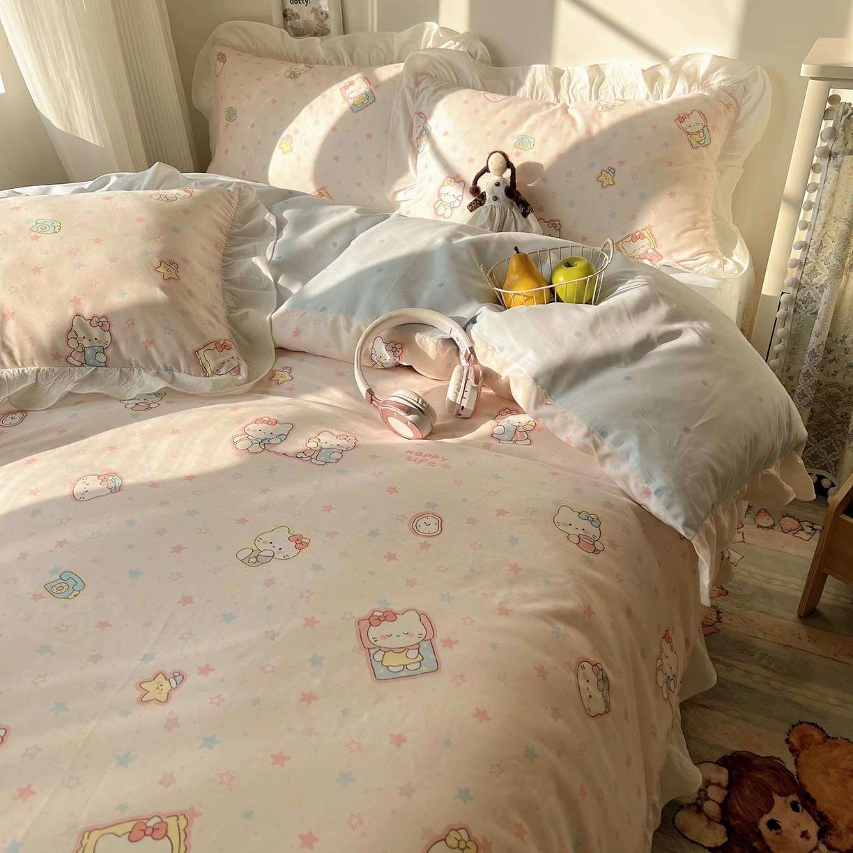 91家纺网 家纺一手货源 找家纺 六巷胡同 2026春夏新款韩系花边款卡通40支13070全棉四件套（第二系列）-风格二 花边粉星闺蜜喵