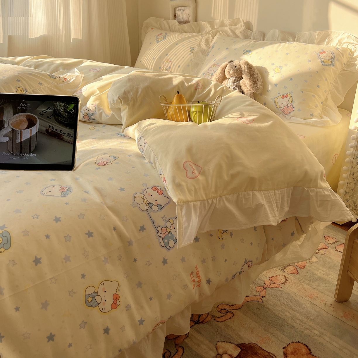 91家纺网 家纺一手货源 找家纺 六巷胡同 2026春夏新款韩系花边款卡通40支13070全棉四件套（第二系列）-风格二 花边蓝星电话喵