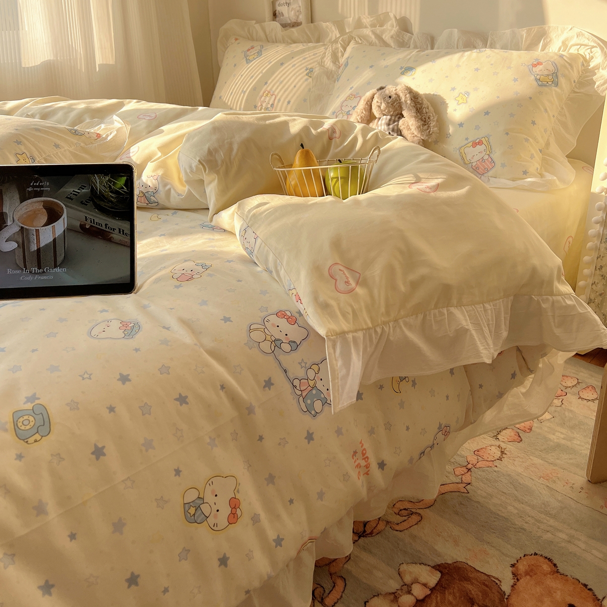 91家纺网 家纺一手货源 找家纺 六巷胡同 2026春夏新款韩系花边款卡通40支13070全棉四件套（第二系列）-风格二 花边蓝星电话喵