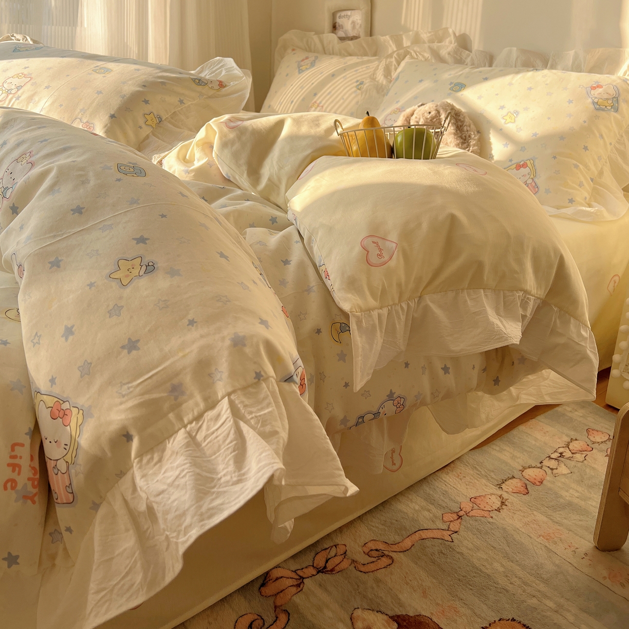 91家纺网 家纺一手货源 找家纺 六巷胡同 2026春夏新款韩系花边款卡通40支13070全棉四件套（第二系列）-风格二 花边蓝星电话喵