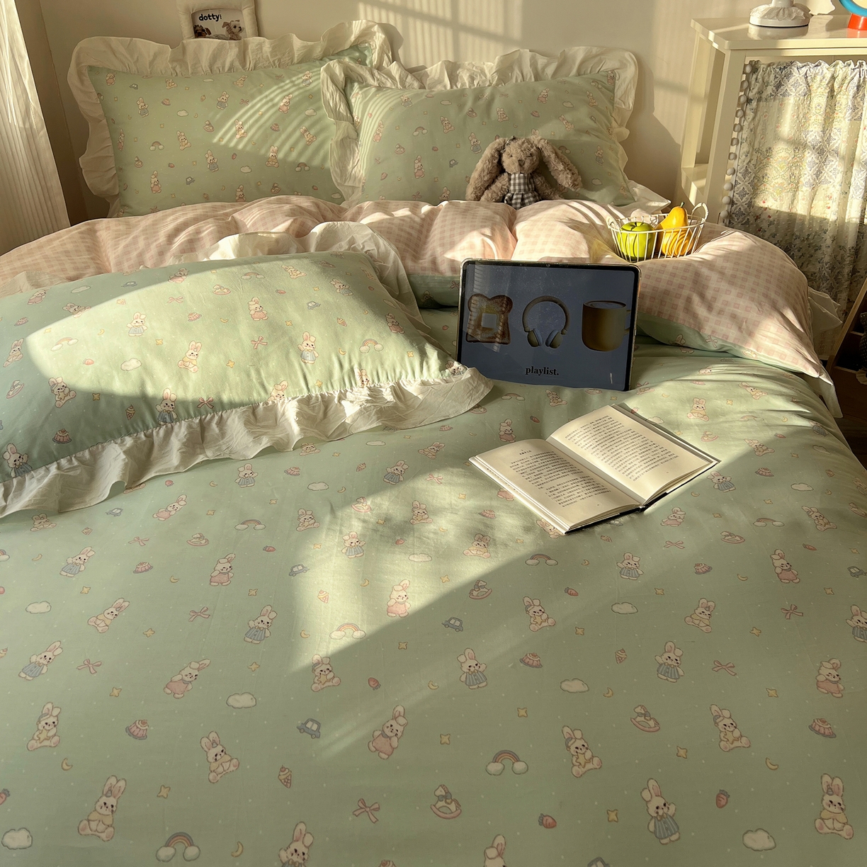 91家纺网 家纺一手货源 找家纺 六巷胡同 2026春夏新款韩系花边款卡通40支13070全棉四件套（第二系列）-风格二 花边萝莉邦尼兔