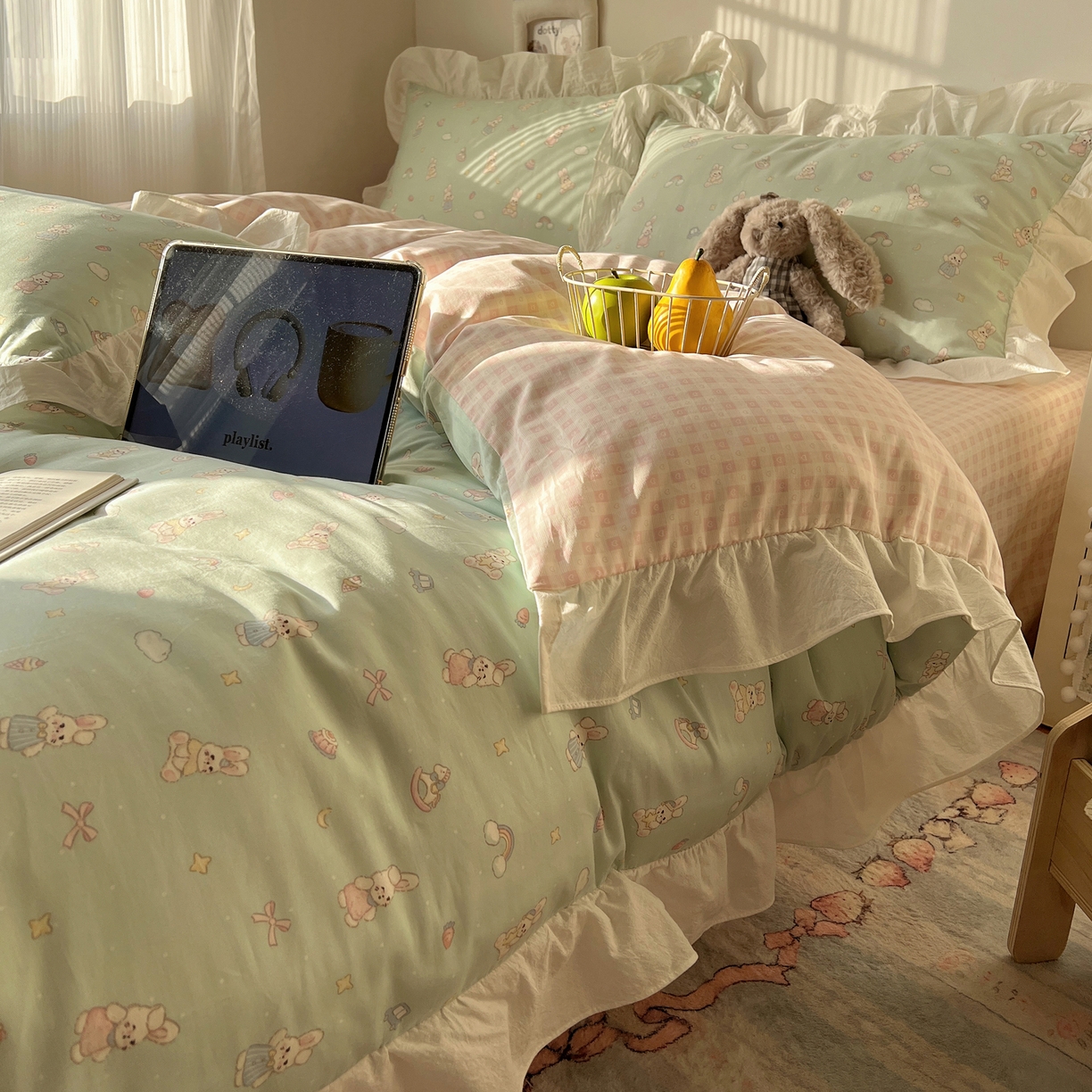 91家纺网 家纺一手货源 找家纺 六巷胡同 2026春夏新款韩系花边款卡通40支13070全棉四件套（第二系列）-风格二 花边萝莉邦尼兔