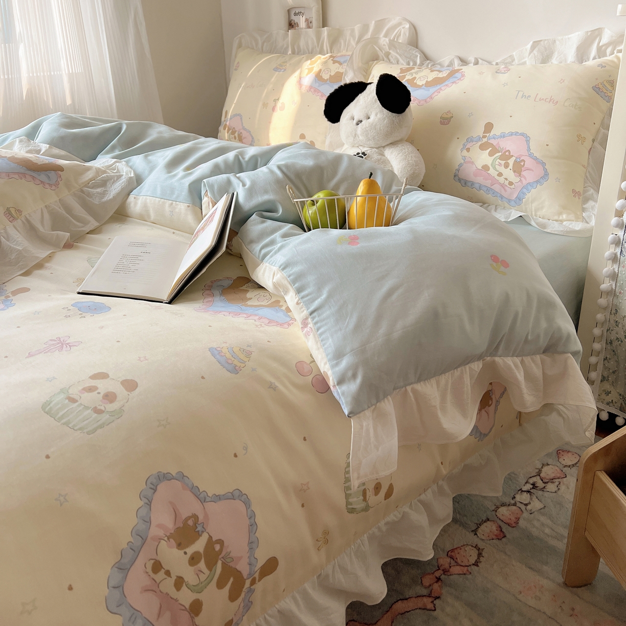 91家纺网 家纺一手货源 找家纺 六巷胡同 2026春夏新款韩系花边款卡通40支13070全棉四件套（第二系列）-风格二 花边慵懒猫咪崽