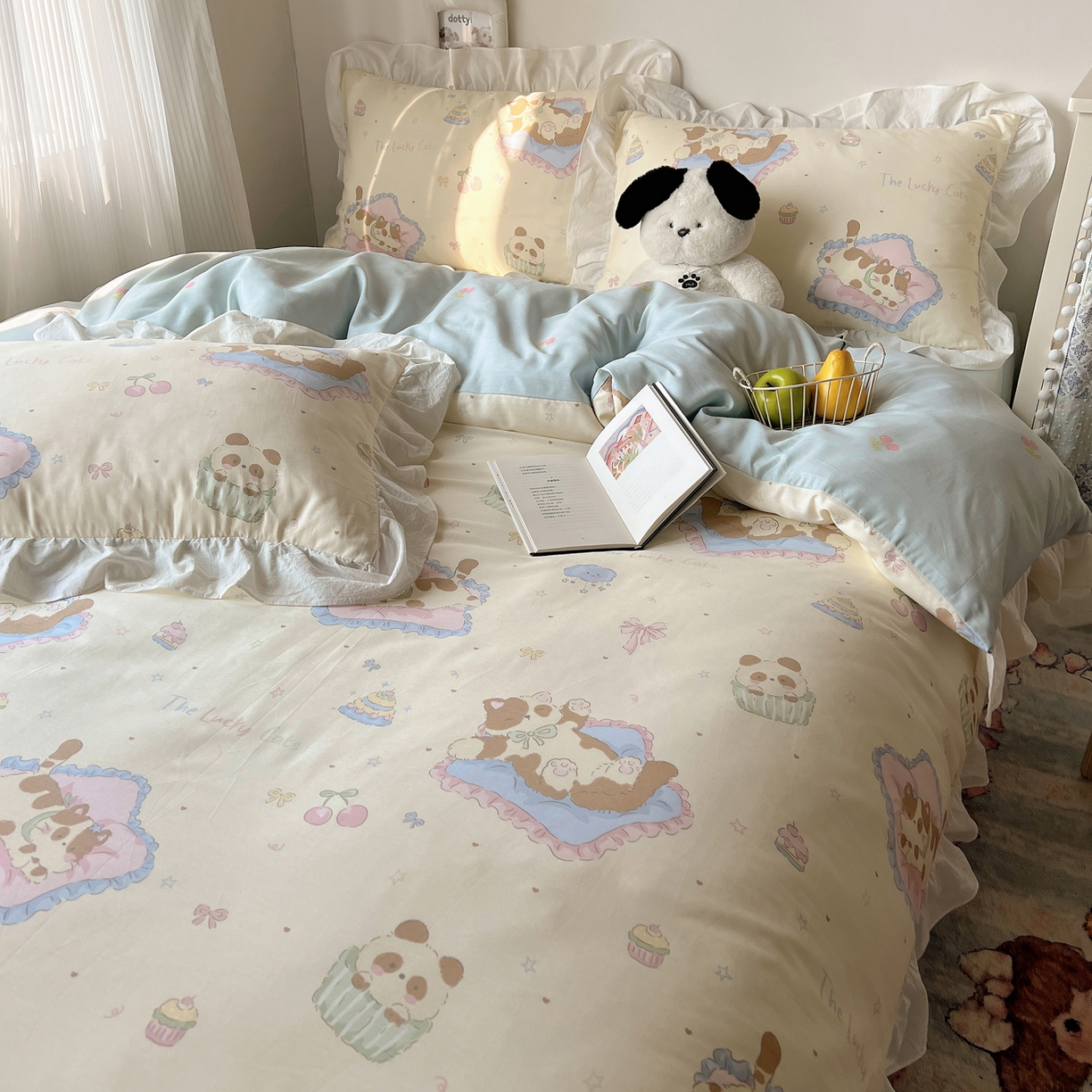 91家纺网 家纺一手货源 找家纺 六巷胡同 2026春夏新款韩系花边款卡通40支13070全棉四件套（第二系列）-风格二 花边慵懒猫咪崽