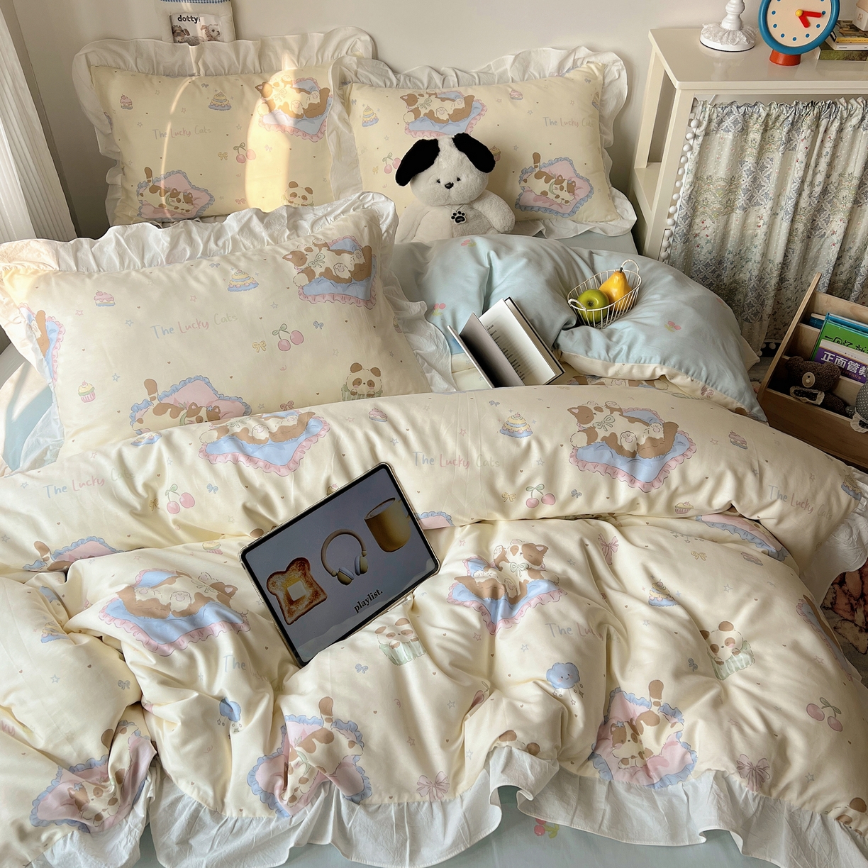 91家纺网 家纺一手货源 找家纺 六巷胡同 2026春夏新款韩系花边款卡通40支13070全棉四件套（第二系列）-风格二 花边慵懒猫咪崽