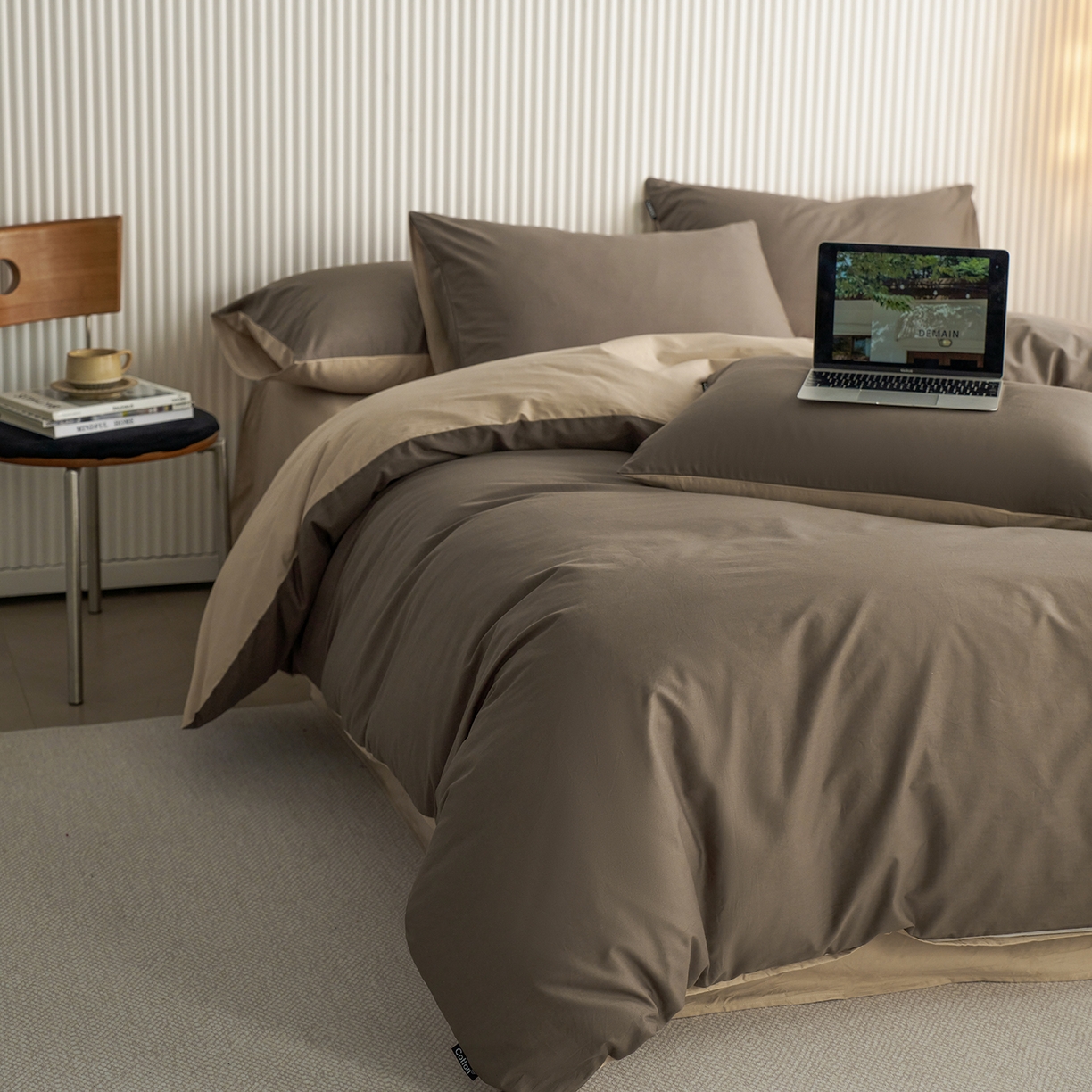 91家纺网 家纺一手货源 找家纺 小懒猪 2026新款13372A类双拼纯色全棉纯棉四件套 （提供买家秀） 深咖-香槟