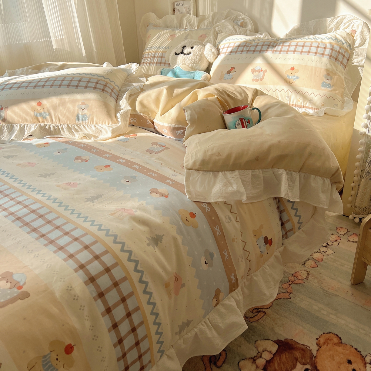 91家纺网 家纺一手货源 找家纺 六巷胡同 2026春夏新款韩系花边款卡通40支13070全棉四件套（第二系列）-风格二 花边费尔岛狗狗