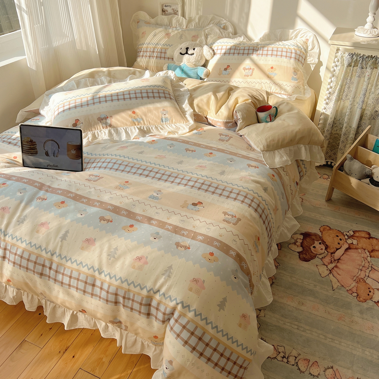 91家纺网 家纺一手货源 找家纺 六巷胡同 2026春夏新款韩系花边款卡通40支13070全棉四件套（第二系列）-风格二 花边费尔岛狗狗