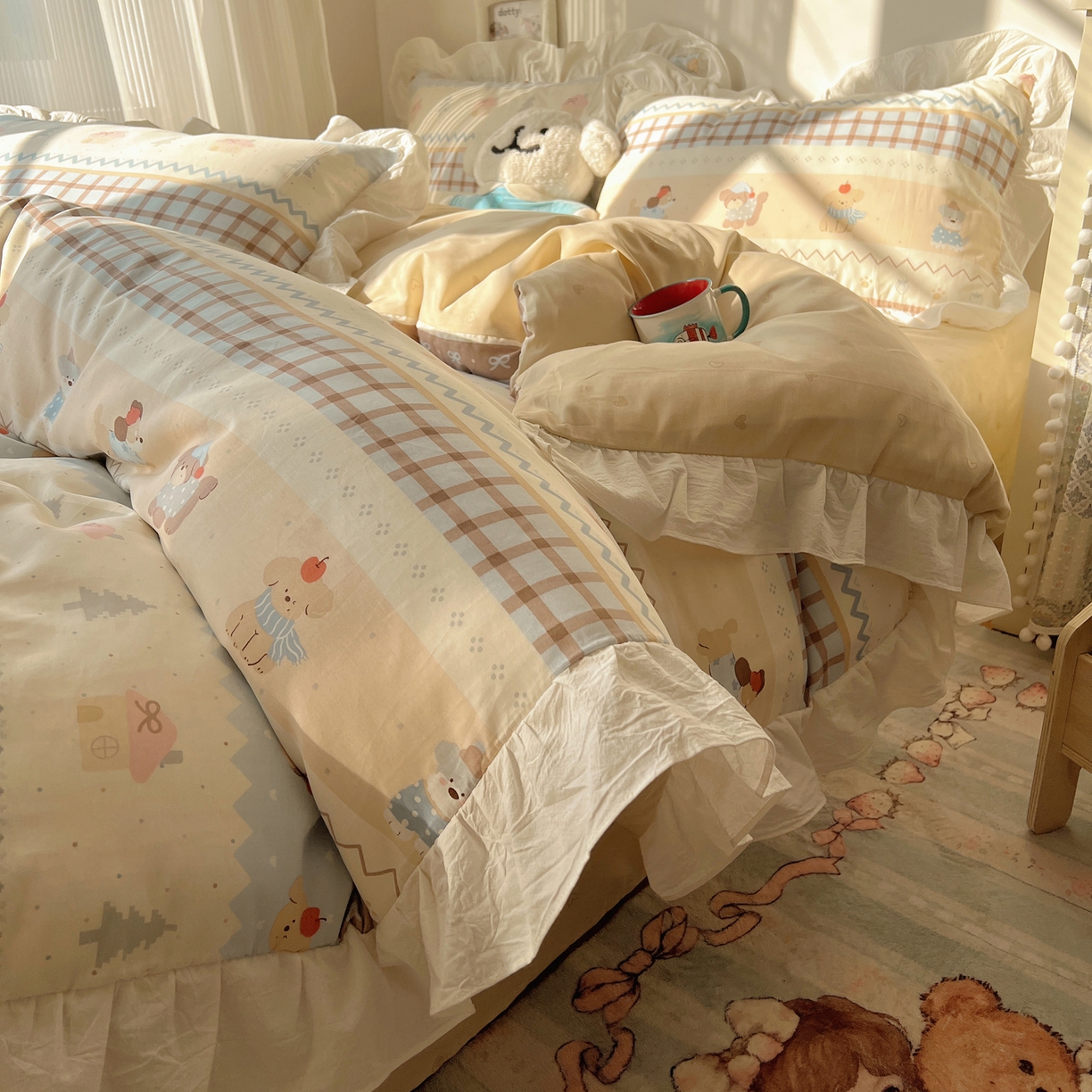 91家纺网 家纺一手货源 找家纺 六巷胡同 2026春夏新款韩系花边款卡通40支13070全棉四件套（第二系列）-风格二 花边费尔岛狗狗