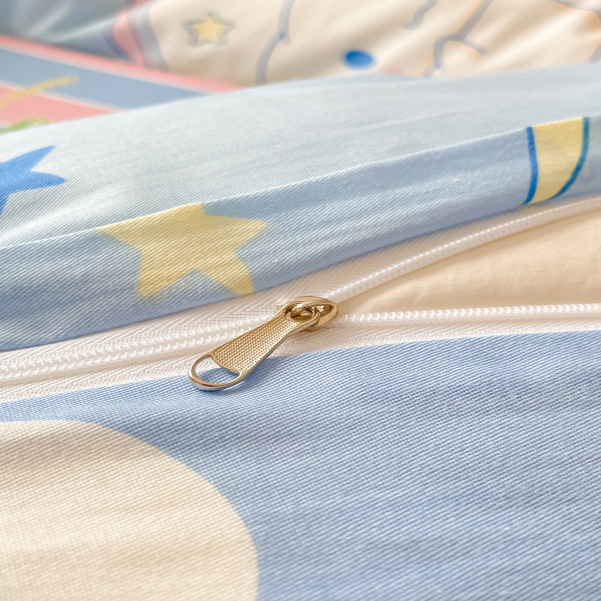 91家纺网 家纺一手货源 找家纺 博雅 2026新款三丽鸥全棉纯棉小版印花四件套 玉桂狗