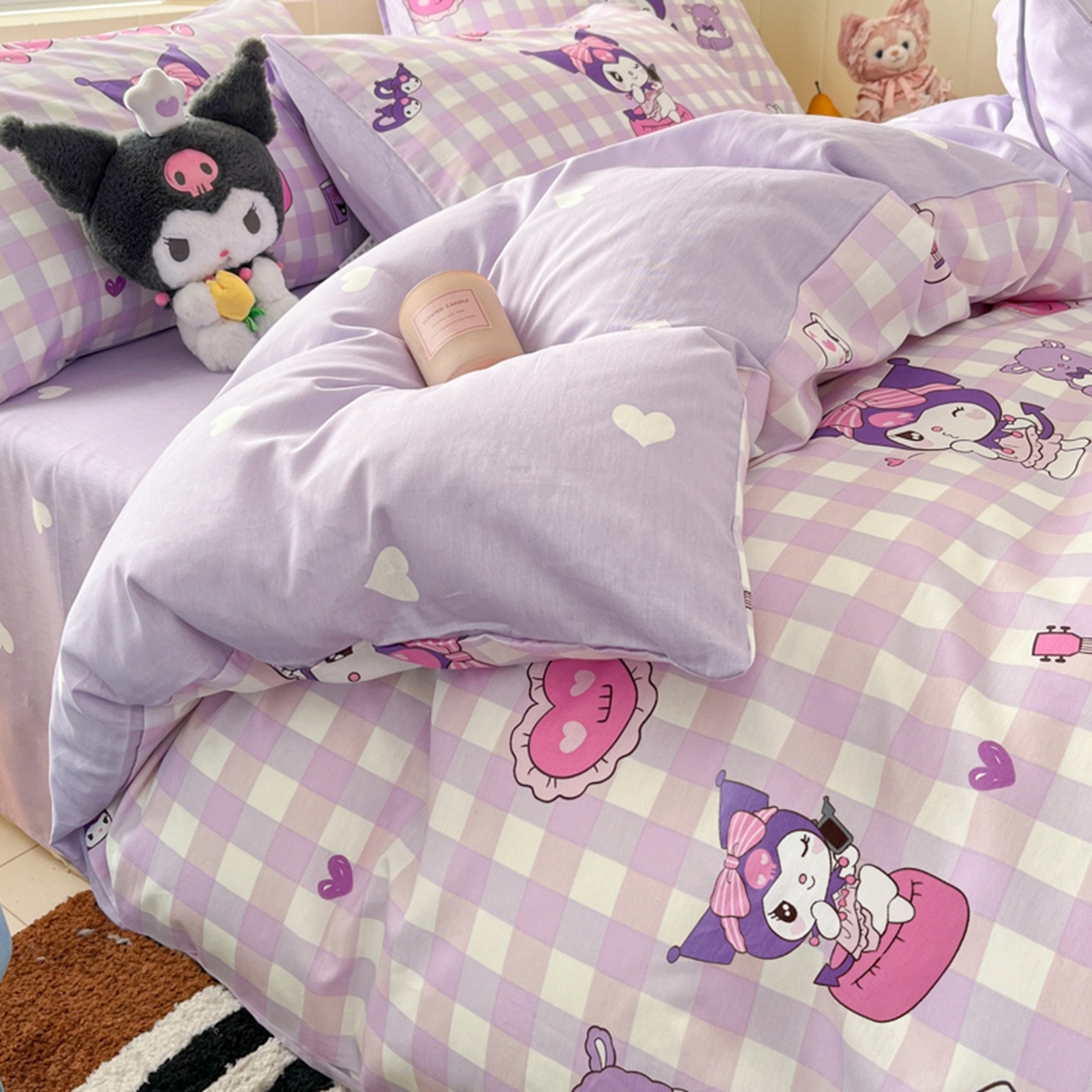 91家纺网 家纺一手货源 找家纺 博雅 2026新款三丽鸥全棉纯棉小版印花四件套 小方格库洛米