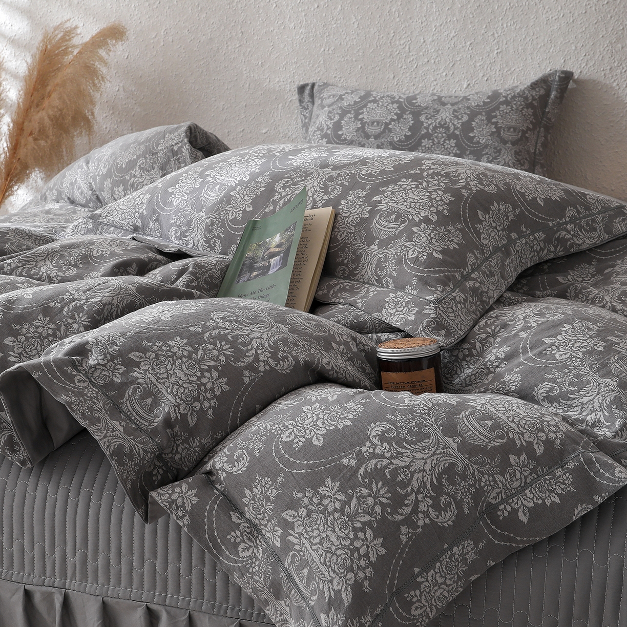 91家纺网 家纺一手货源 找家纺 金艾草 2026新款欧式风雕花全棉纯棉花边床盖四件套 欧花-灰