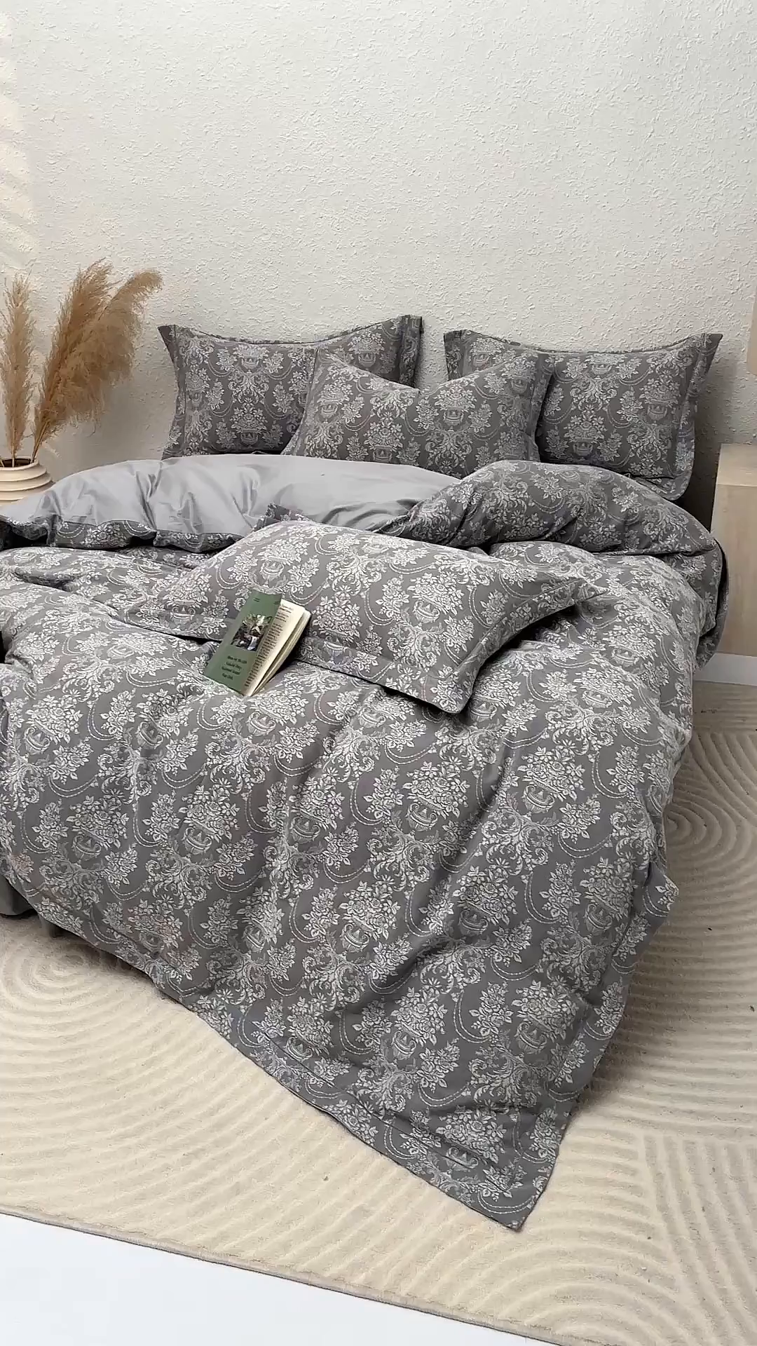 91家纺网 家纺一手货源 找家纺 金艾草 2026新款欧式风雕花全棉纯棉花边床盖四件套 欧花-灰