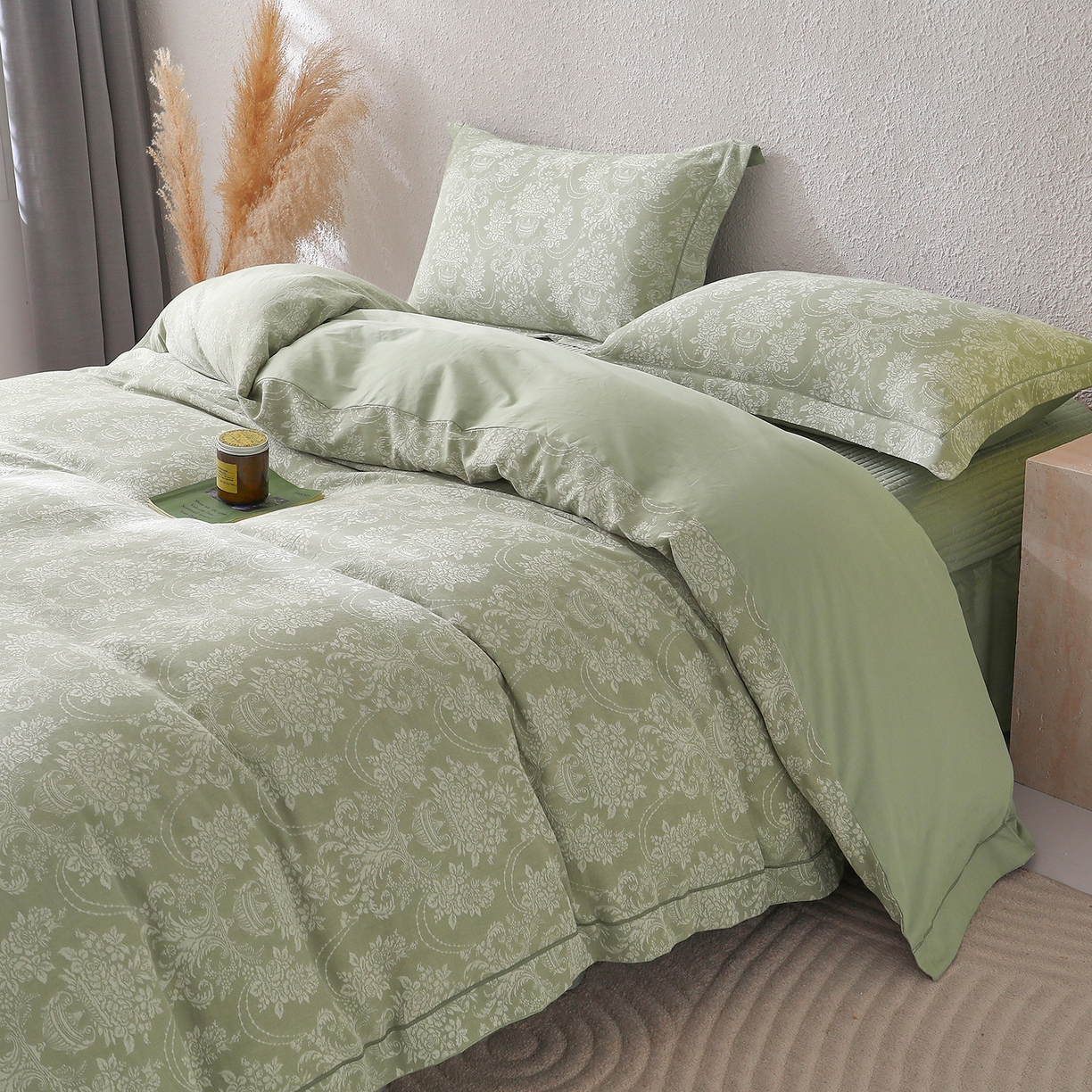 91家纺网 家纺一手货源 找家纺 金艾草 2026新款欧式风雕花全棉纯棉花边床盖四件套 欧花-浅绿