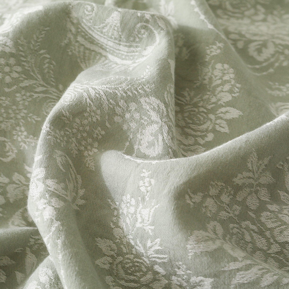 91家纺网 家纺一手货源 找家纺 金艾草 2026新款欧式风雕花全棉纯棉花边床盖四件套 欧花-浅绿