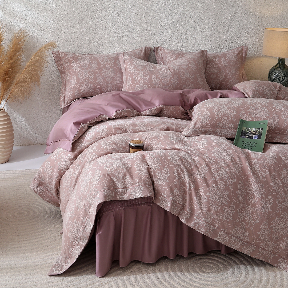 91家纺网 家纺一手货源 找家纺 金艾草 2026新款欧式风雕花全棉纯棉花边床盖四件套 欧花-紫