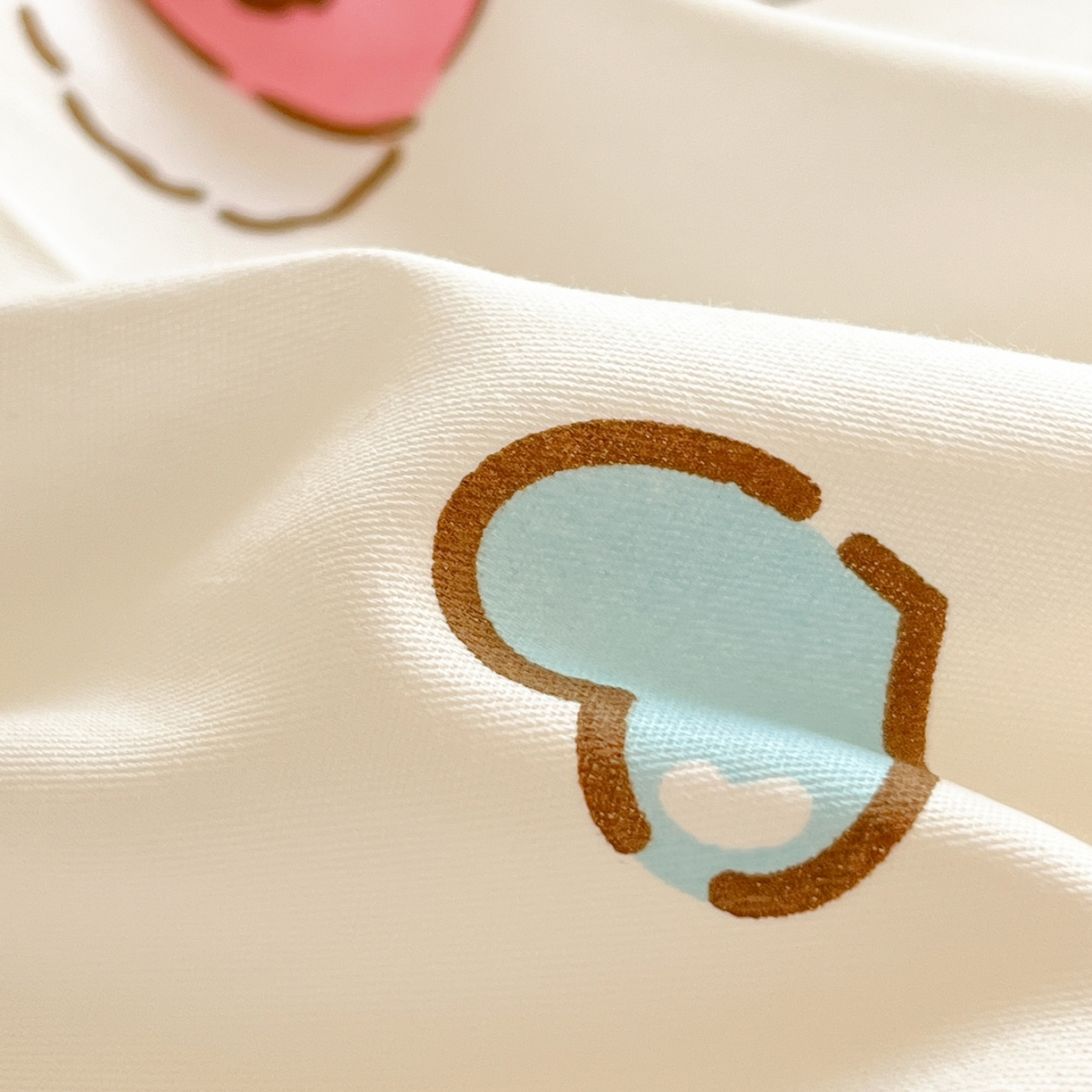 91家纺网 家纺一手货源 找家纺 博雅 2026新款三丽鸥全棉纯棉小版印花四件套 满版kt