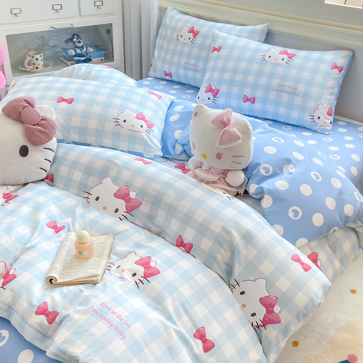 91家纺网 家纺一手货源 找家纺 博雅 2026新款三丽鸥全棉纯棉小版印花四件套 蓝色蝴蝶结KT