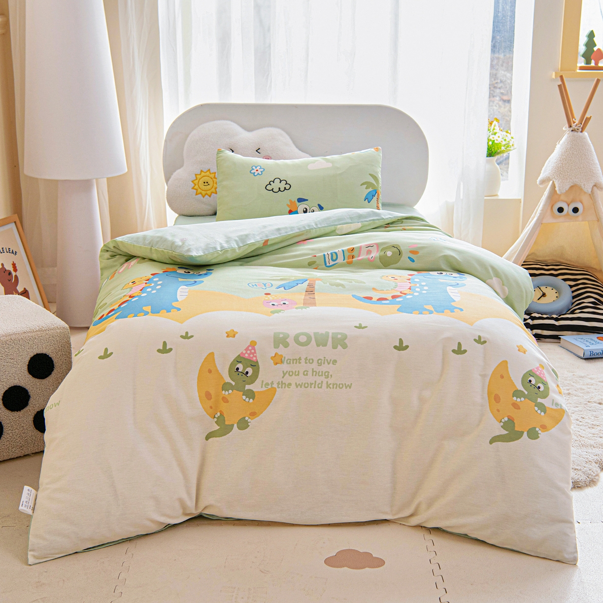 91家纺网 家纺一手货源 找家纺 乐秀家纺 2026新款全棉幼儿园被子三件套卡通纯棉被套被芯六件套 趣味巴士