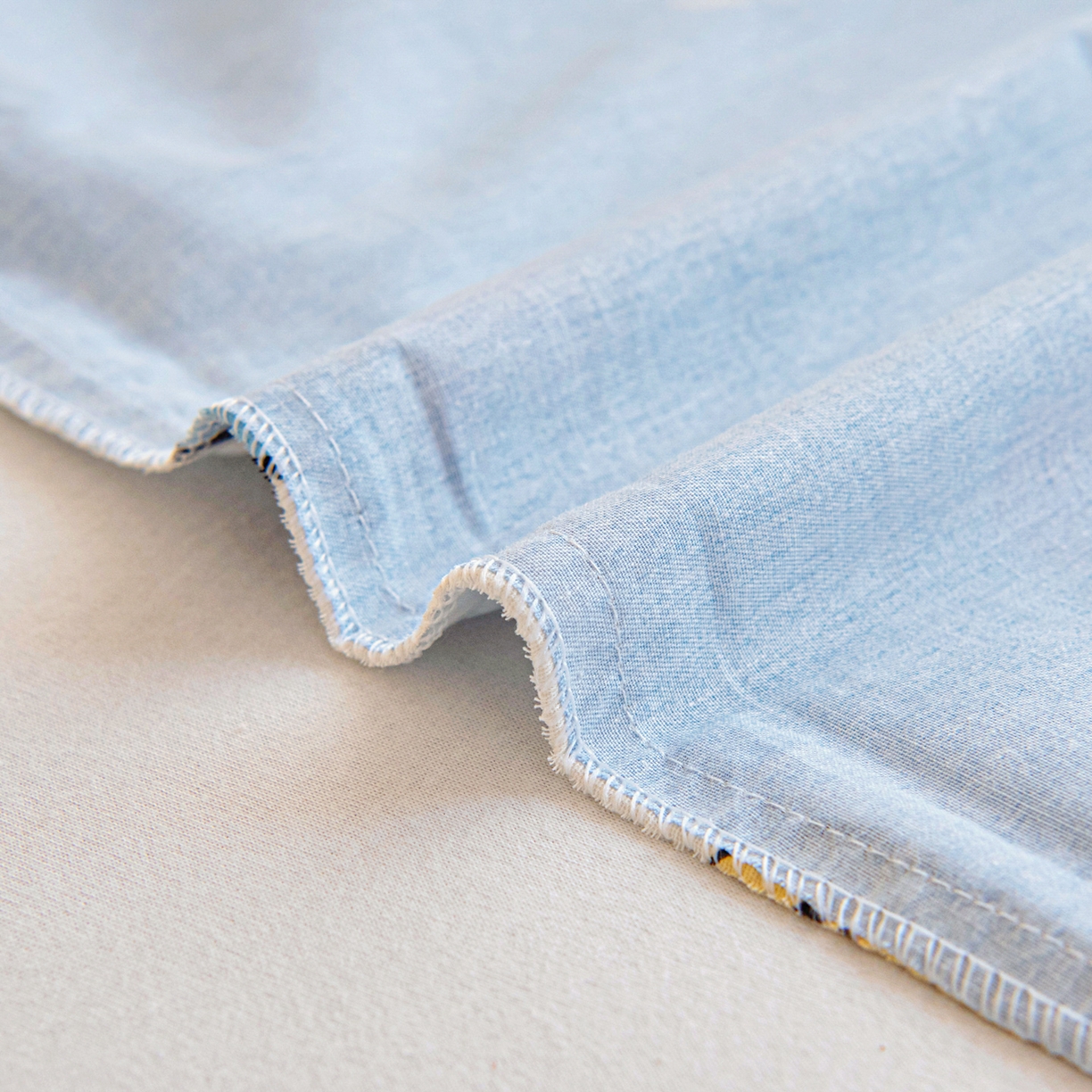 91家纺网 家纺一手货源 找家纺 乐秀家纺 2026新款全棉幼儿园被子三件套卡通纯棉被套被芯六件套 赛车世界