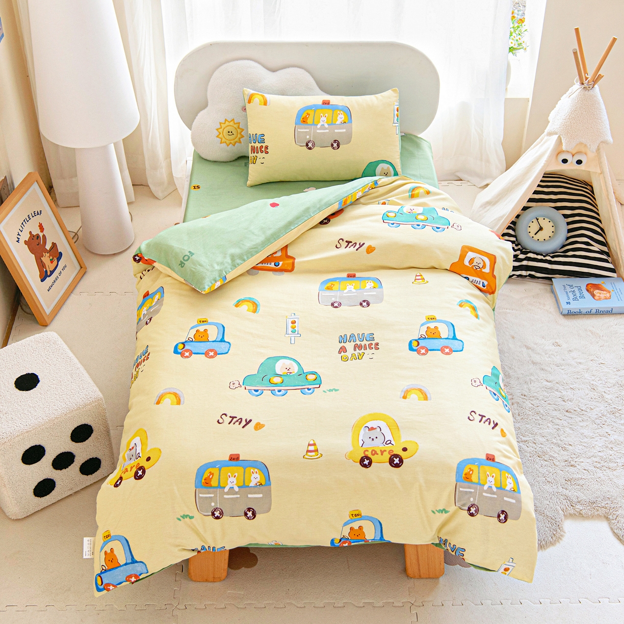 91家纺网 家纺一手货源 找家纺 乐秀 2026新款幼儿园双面四季款儿童床垫套+床垫芯 欢乐碰碰车