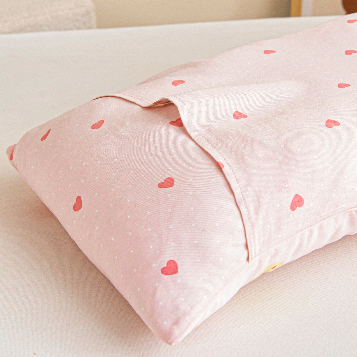 91家纺网 家纺一手货源 找家纺 乐秀家纺 2026新款全棉幼儿园被子三件套卡通纯棉被套被芯六件套 星际恐龙