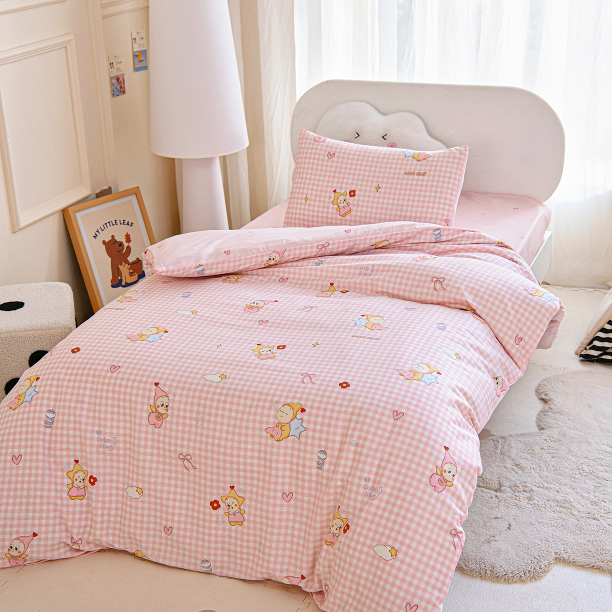 91家纺网 家纺一手货源 找家纺 乐秀家纺 2026新款全棉幼儿园被子三件套卡通纯棉被套被芯六件套 熊猫嬉戏