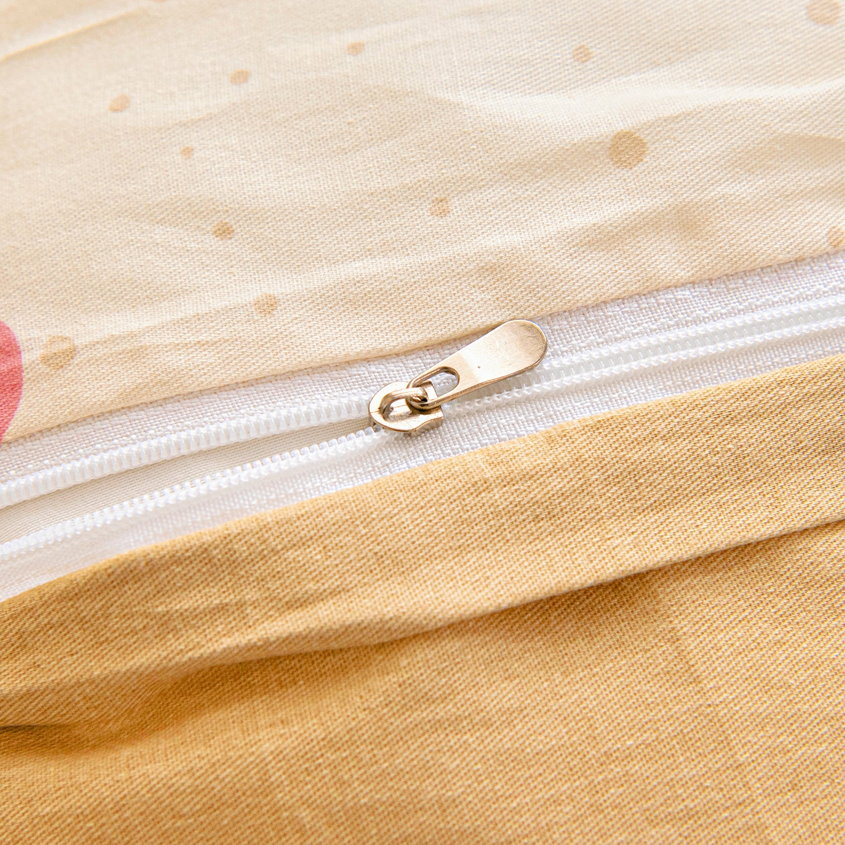 91家纺网 家纺一手货源 找家纺 乐秀家纺 2026新款全棉幼儿园被子三件套卡通纯棉被套被芯六件套 汪汪派对