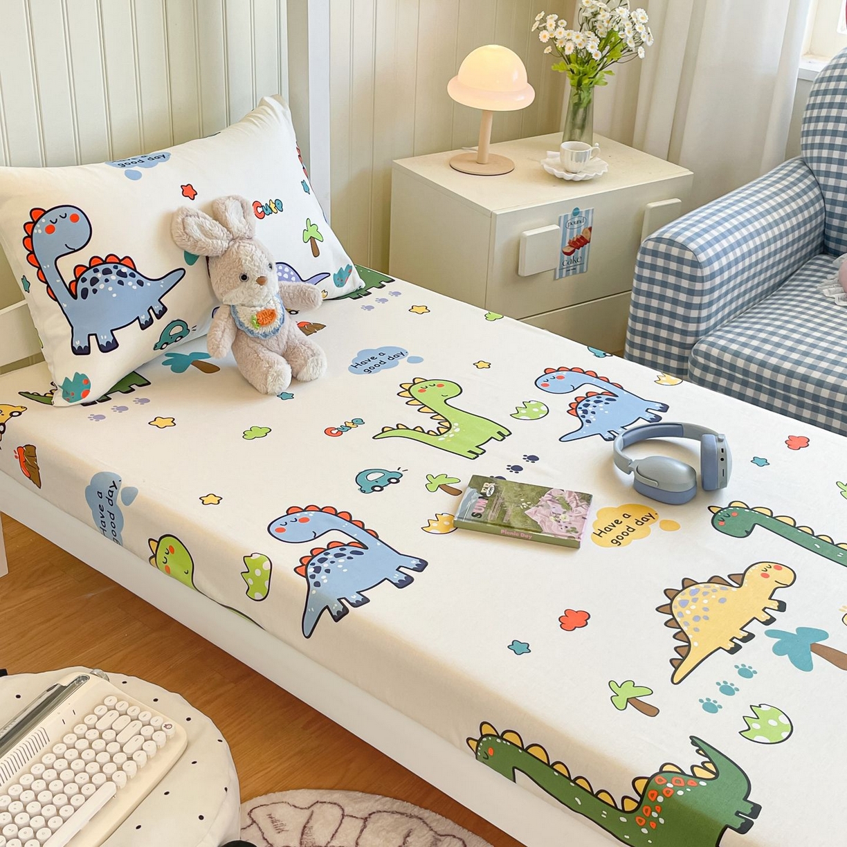 91家纺网 家纺一手货源 找家纺 寻米 2026新款春夏13070印花三件套单品系列-单被套 恐龙乐园