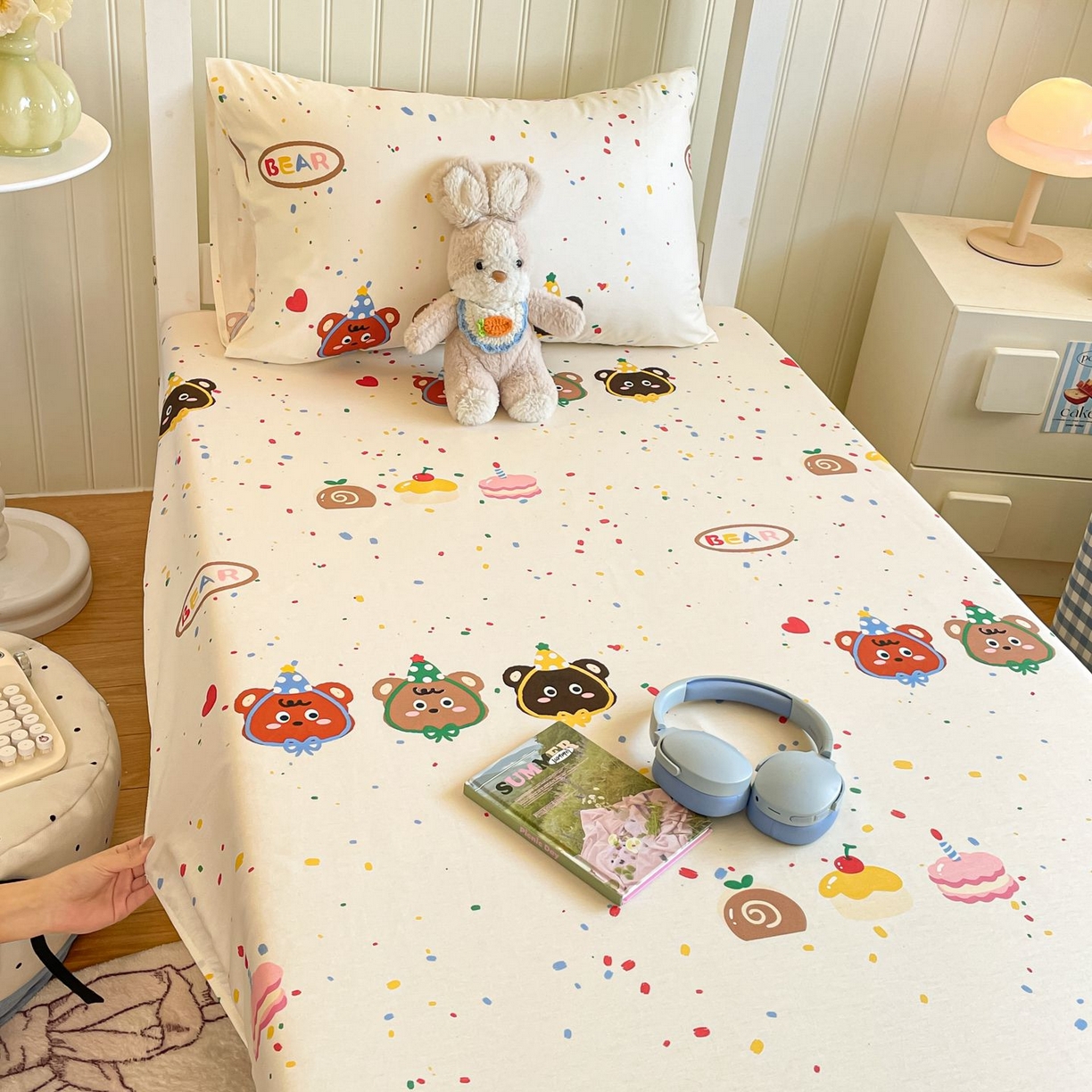 91家纺网 家纺一手货源 找家纺 寻米 2026新款春夏13070印花三件套单品系列-单被套 快乐熊仔