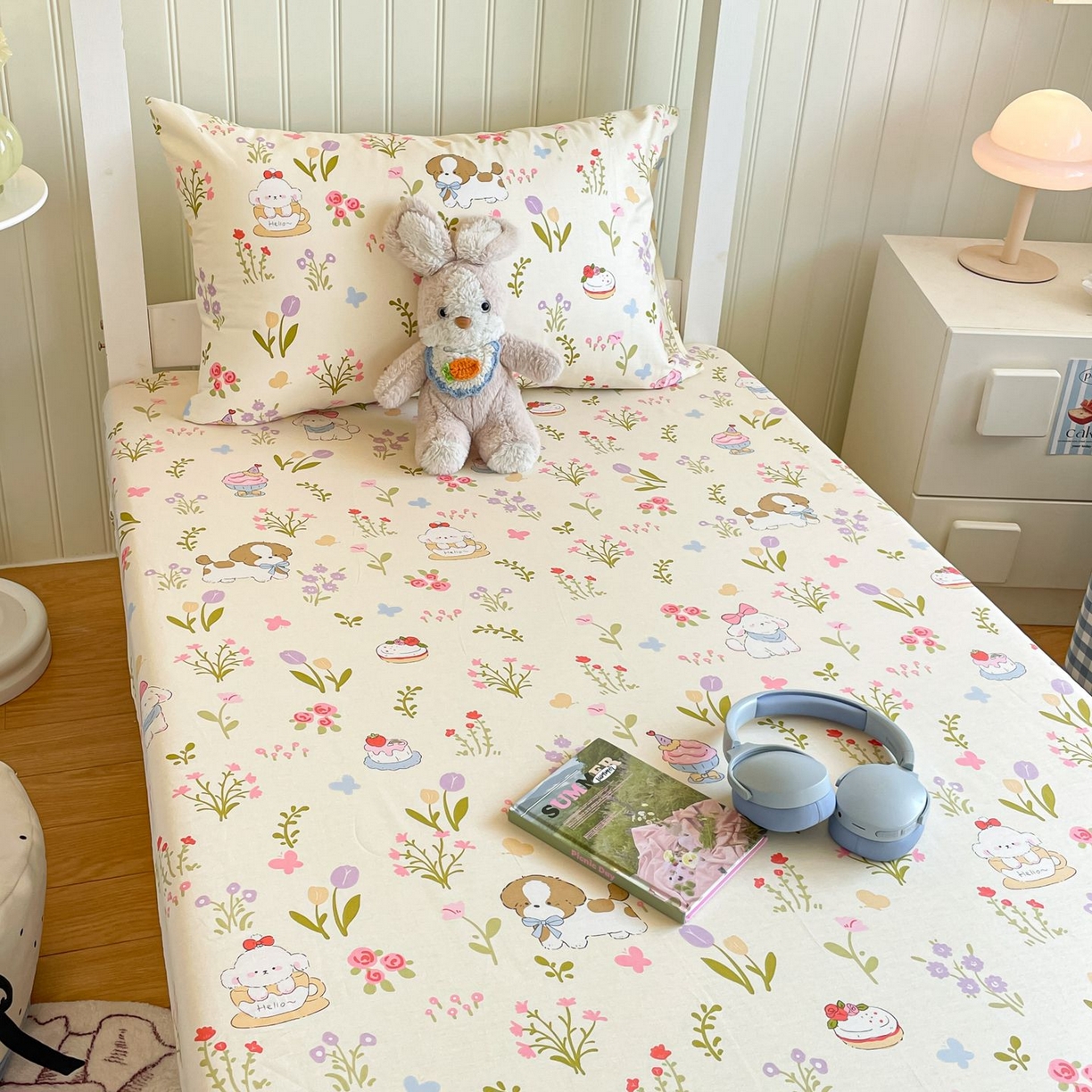 91家纺网 家纺一手货源 找家纺 寻米 2026新款春夏13070印花三件套单品系列-三件套 花园小狗