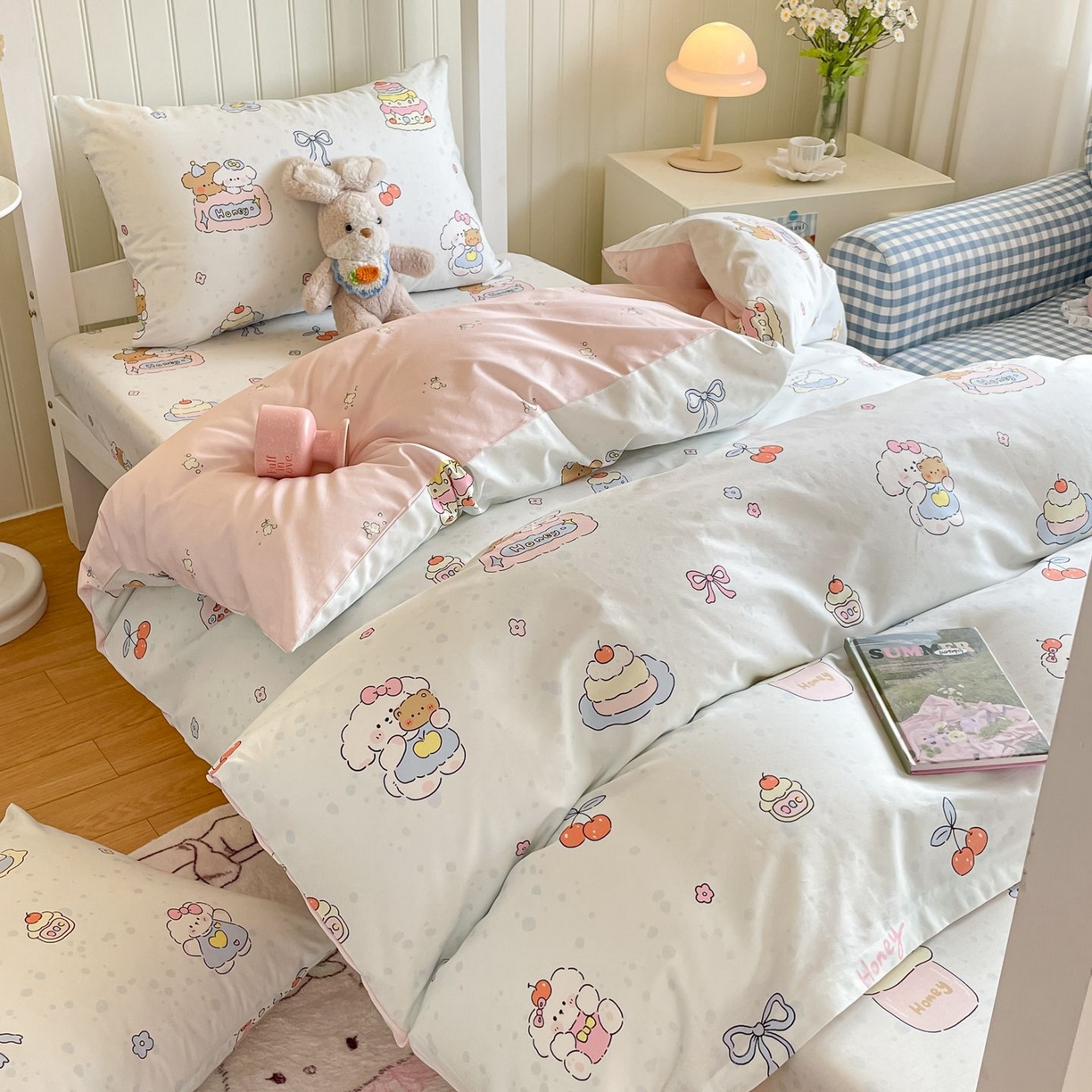 91家纺网 家纺一手货源 找家纺 寻米 2026新款春夏13070印花三件套单品系列-单被套 小熊饼干