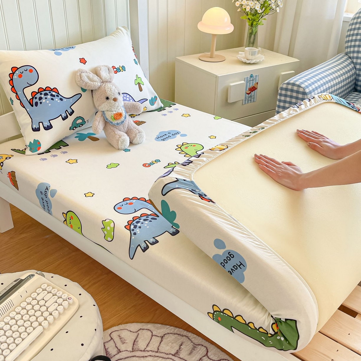 91家纺网 家纺一手货源 找家纺 寻米 2026新款春夏13070印花三件套单品系列-三件套 恐龙乐园