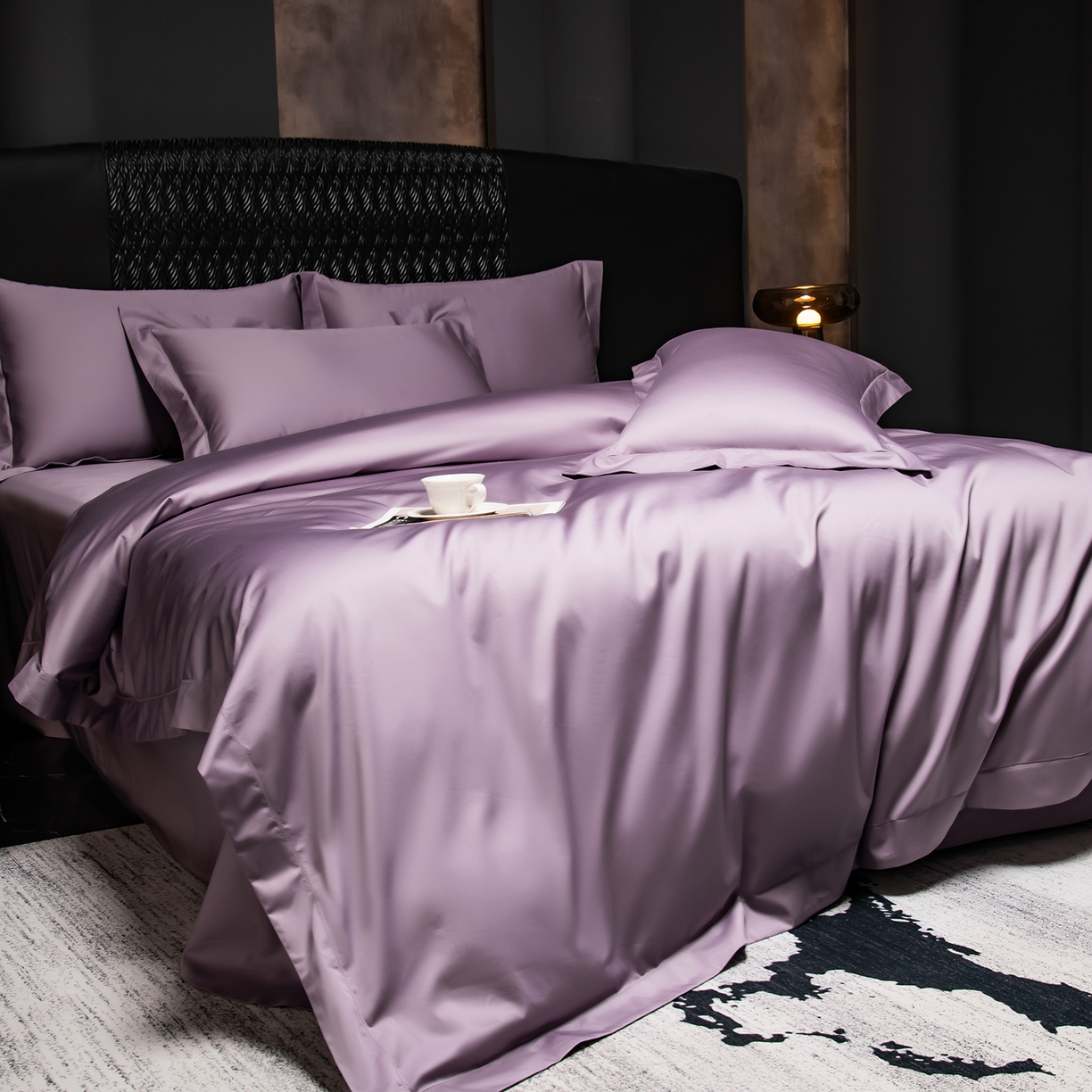 91家纺网 家纺一手货源 找家纺 轩和家居 2026新款高支贡缎长绒棉镂空四件套 琉璃紫