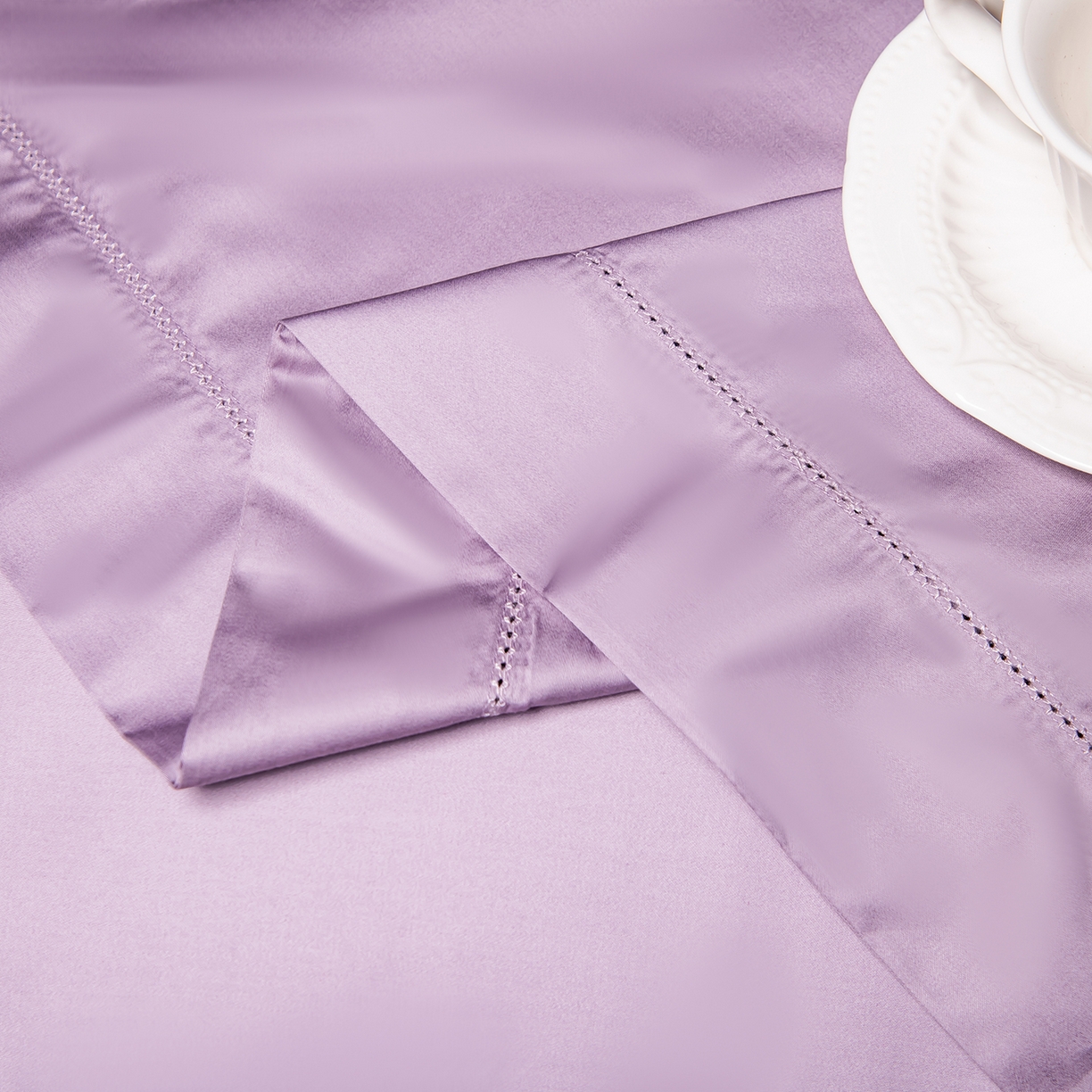 91家纺网 家纺一手货源 找家纺 轩和家居 2026新款高支贡缎长绒棉镂空四件套 琉璃紫