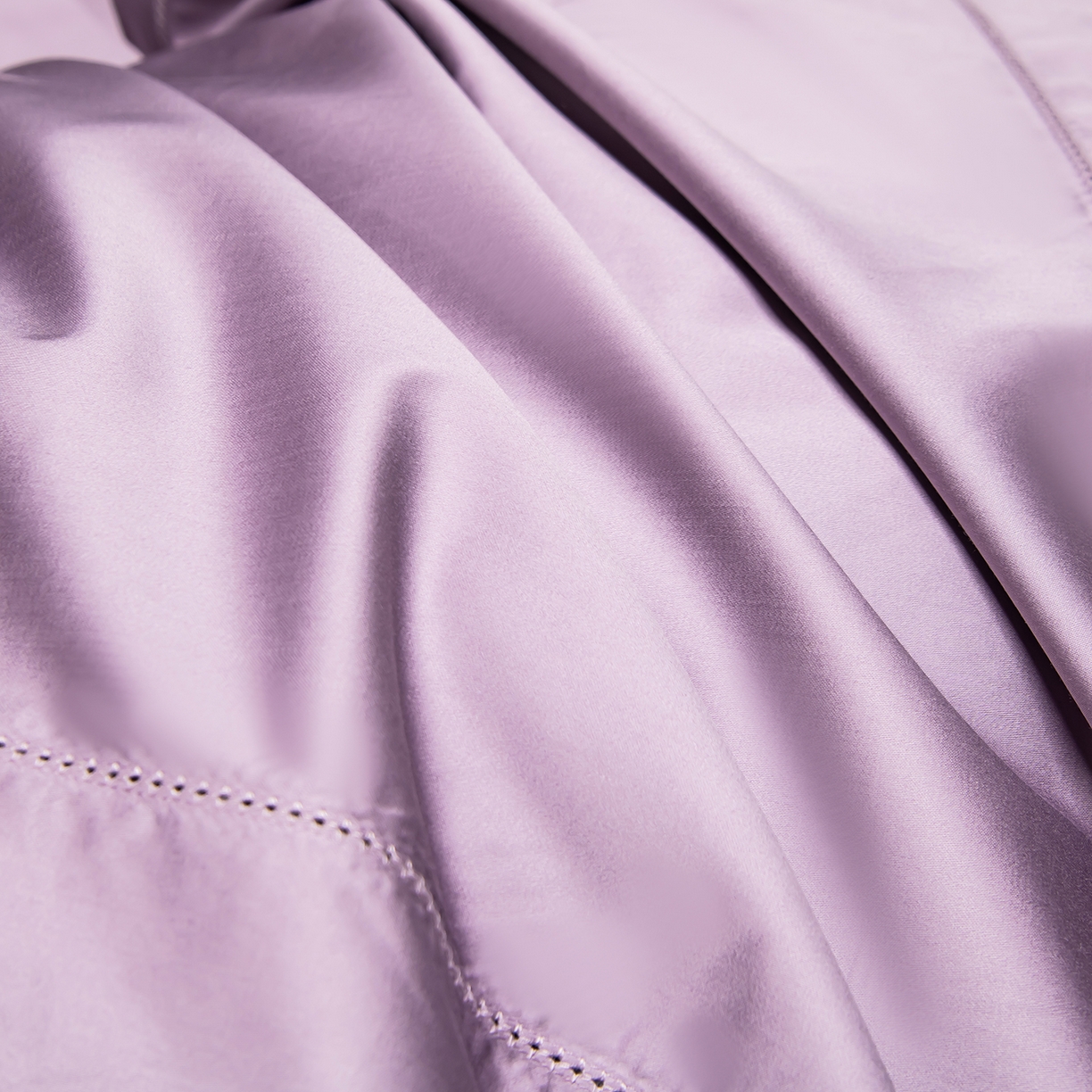 91家纺网 家纺一手货源 找家纺 轩和家居 2026新款高支贡缎长绒棉镂空四件套 琉璃紫