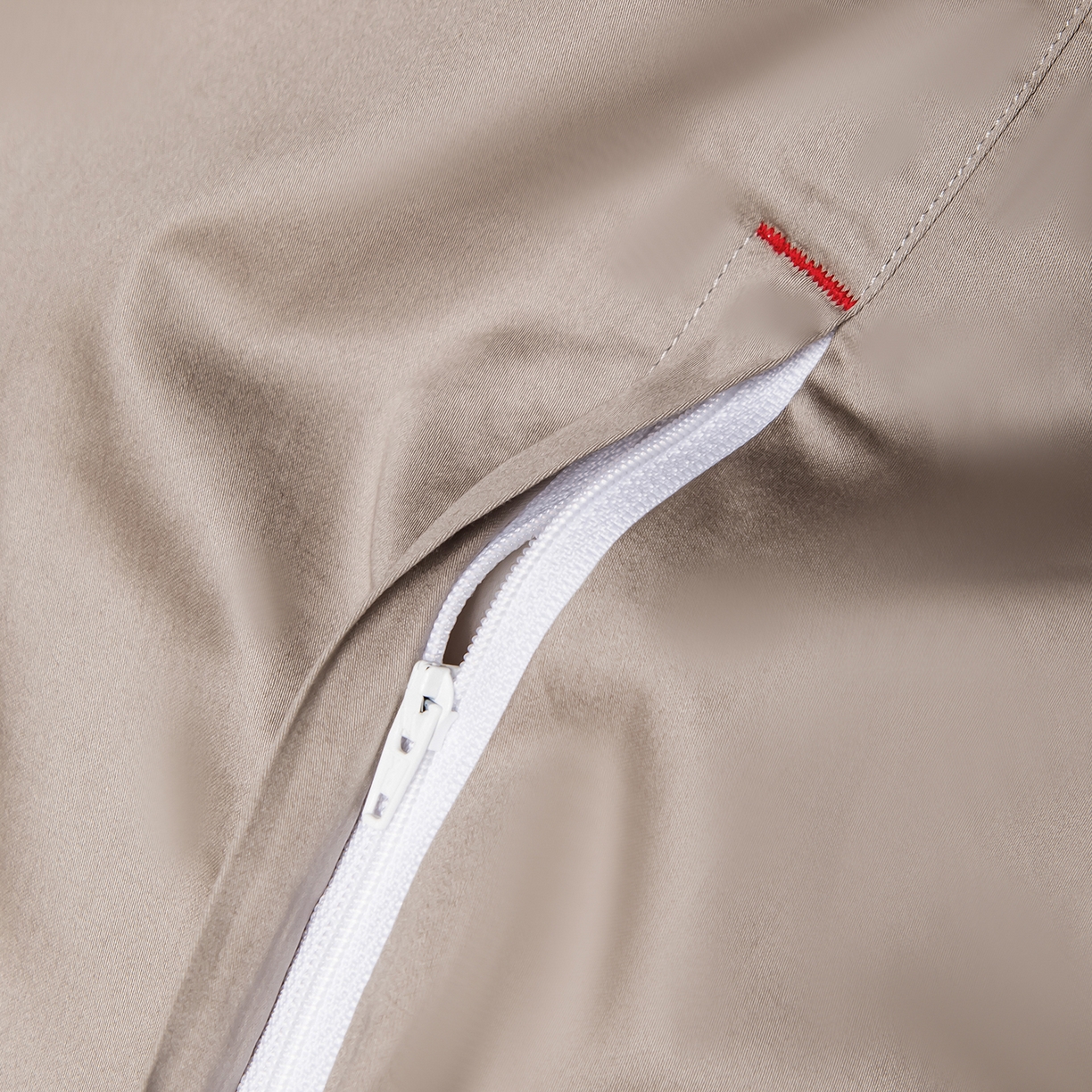 91家纺网 家纺一手货源 找家纺 轩和家居 2026新款高支贡缎长绒棉镂空四件套 幻影灰