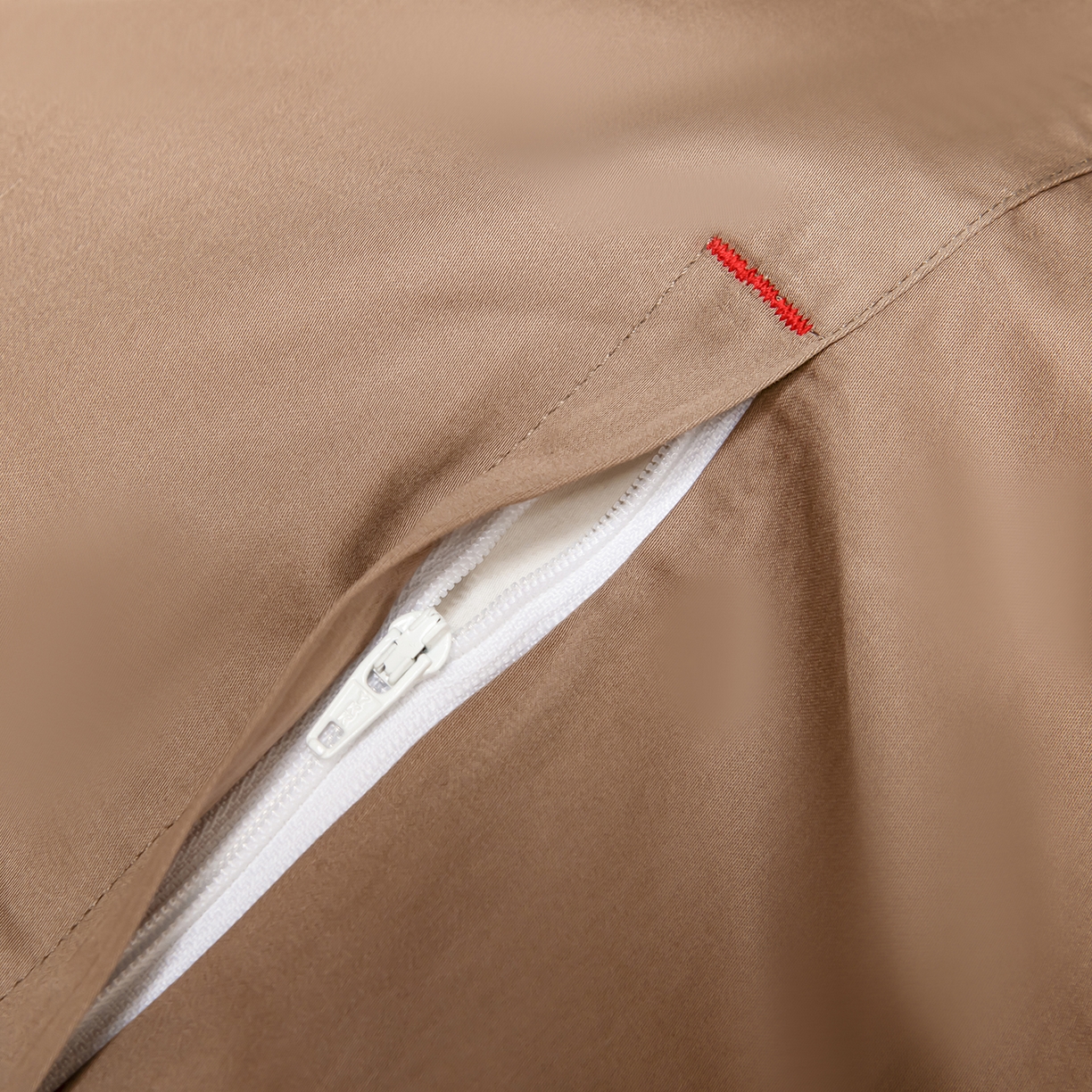 91家纺网 家纺一手货源 找家纺 轩和家居 2026新款高支贡缎长绒棉镂空四件套 慕斯棕