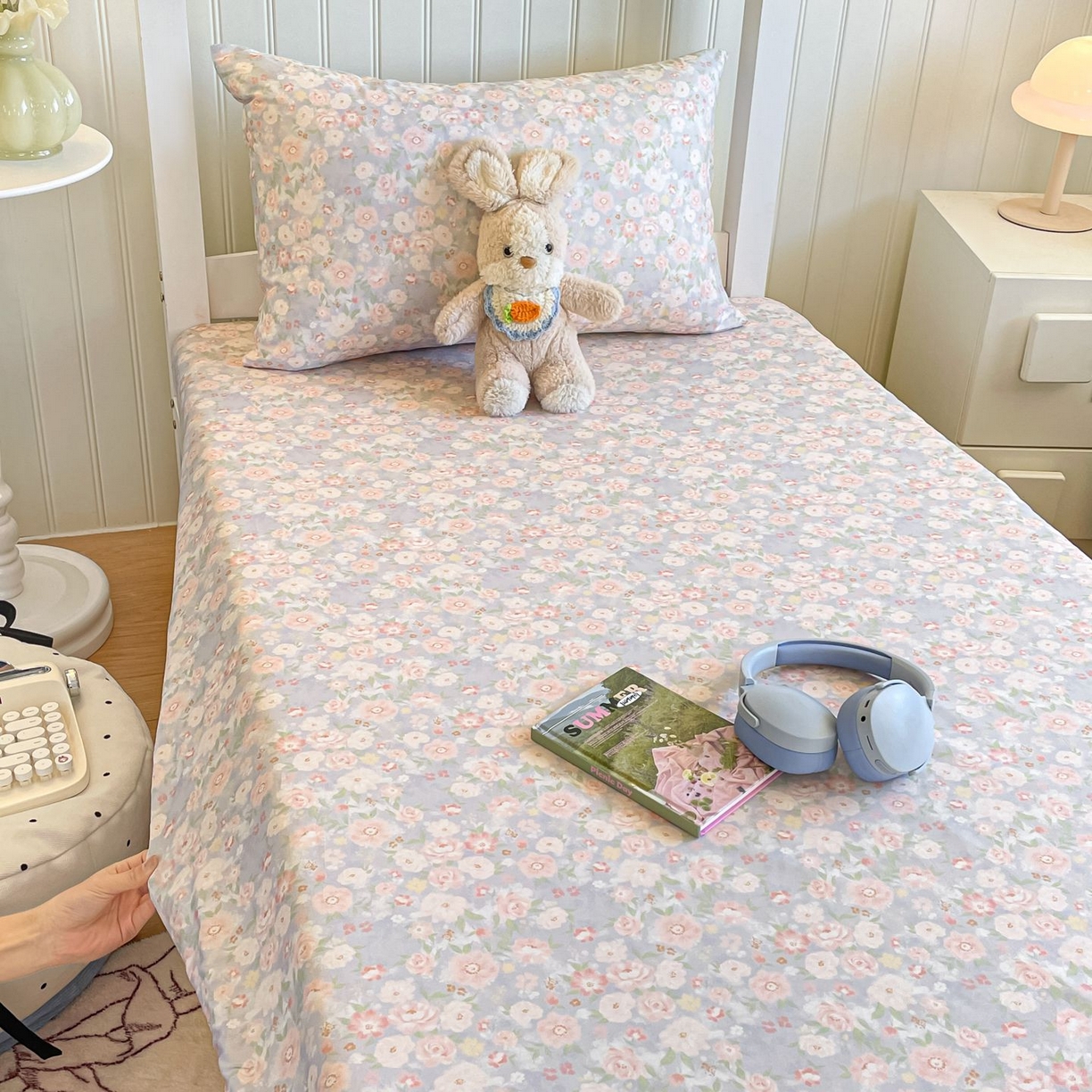 91家纺网 家纺一手货源 找家纺 寻米 2026新款春夏13070印花三件套单品系列-单床单 繁花-粉