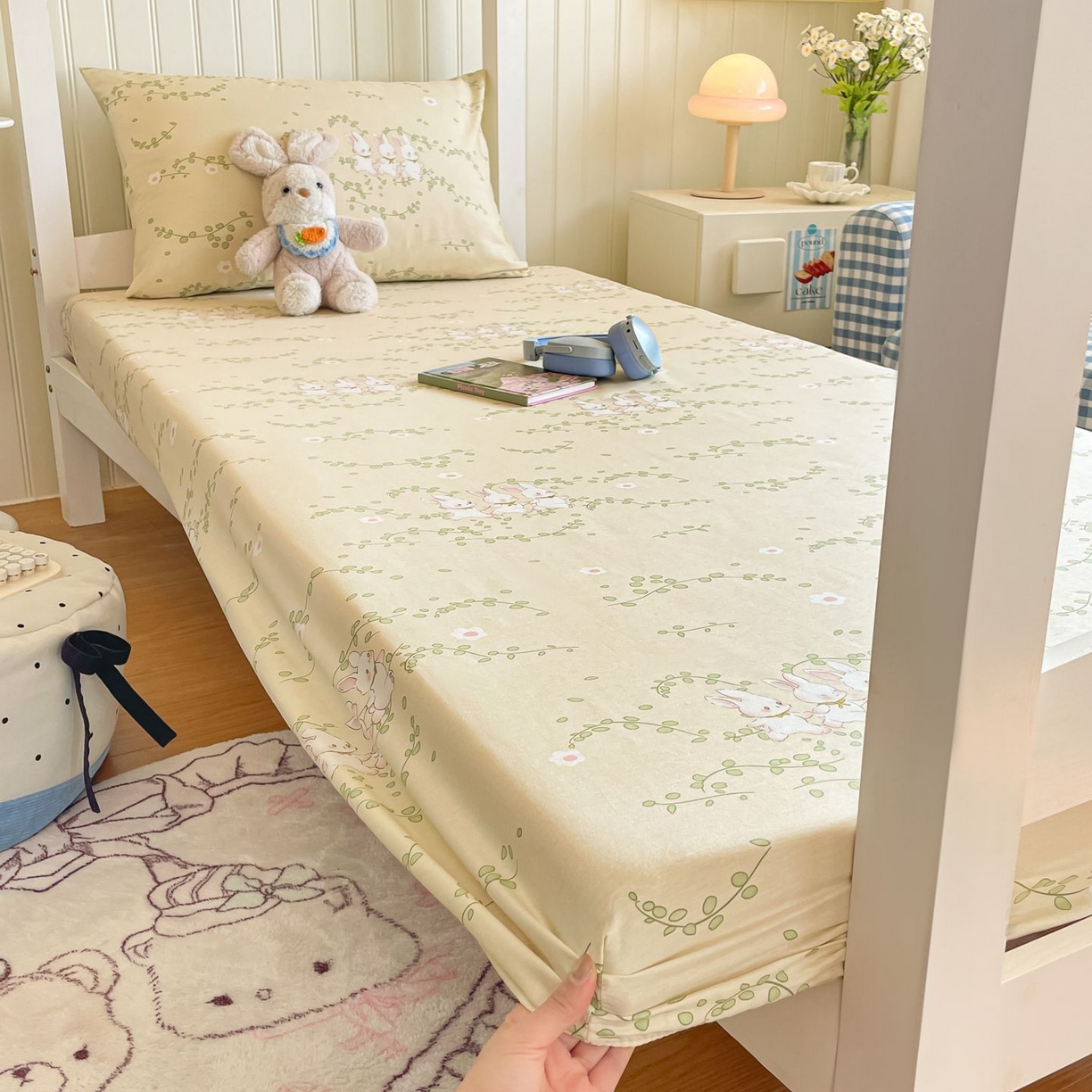 91家纺网 家纺一手货源 找家纺 寻米 2026新款春夏13070印花三件套单品系列-单床单 花园小兔