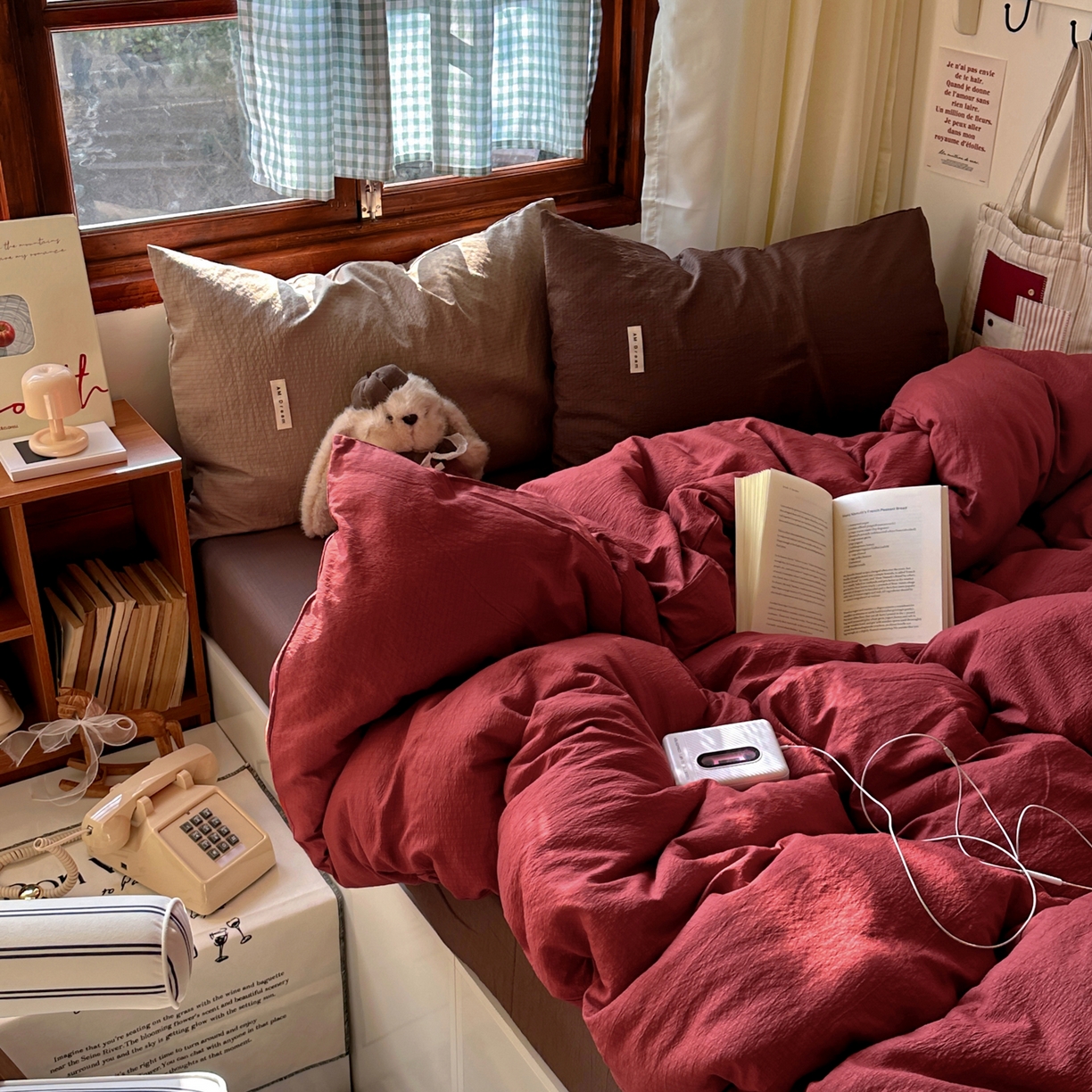 91家纺网 家纺一手货源 找家纺 阿曼达 2026新款水洗全工艺印染纯色混搭风莫兰迪色系四件套 混搭风-酒红