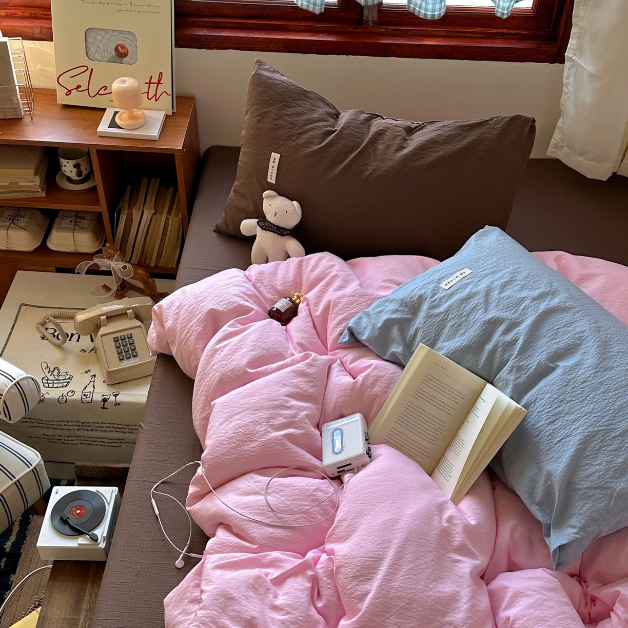 91家纺网 家纺一手货源 找家纺 阿曼达 2026新款水洗全工艺印染纯色混搭风莫兰迪色系四件套 混搭风-粉色