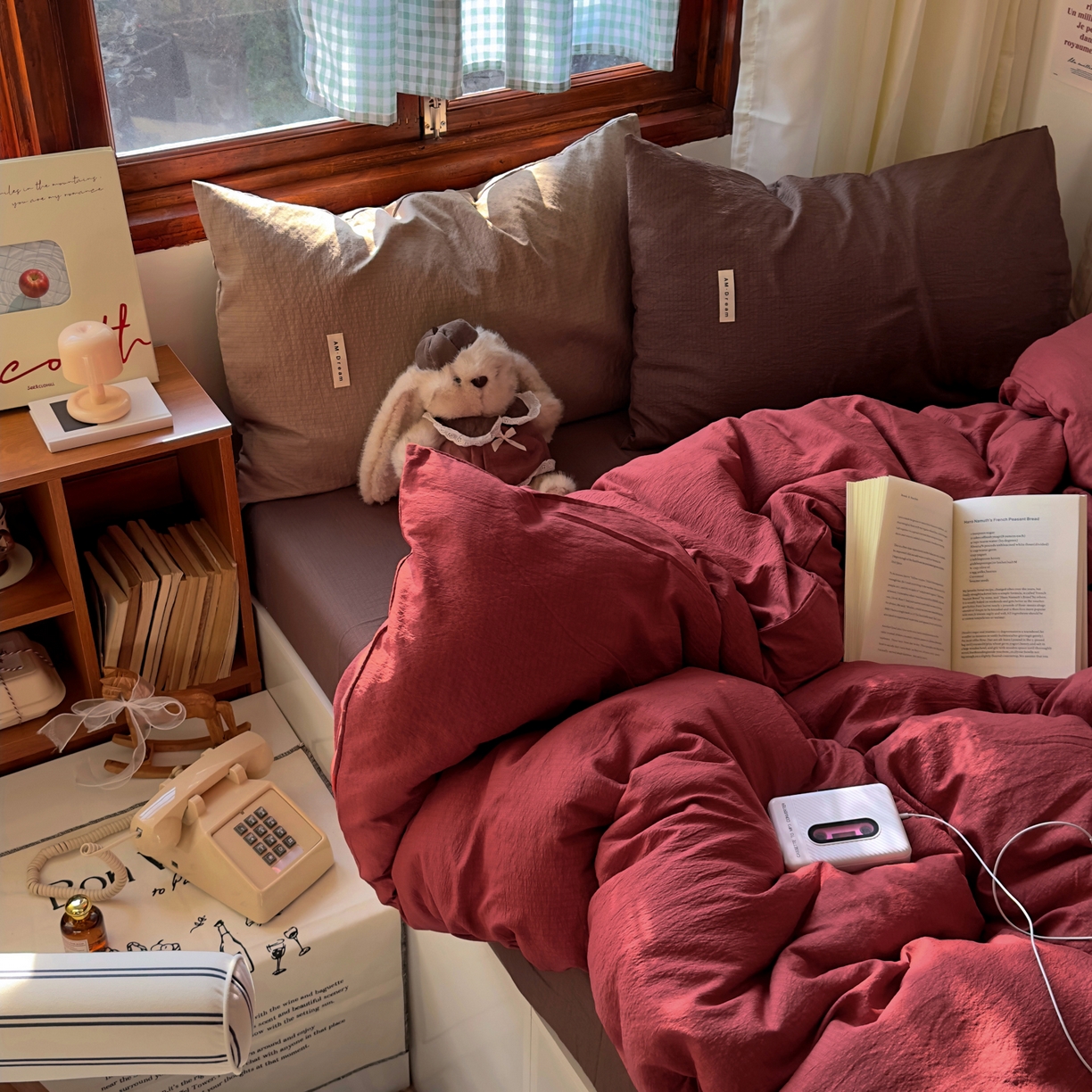 91家纺网 家纺一手货源 找家纺 阿曼达 2026新款水洗全工艺印染纯色混搭风莫兰迪色系四件套 混搭风-酒红