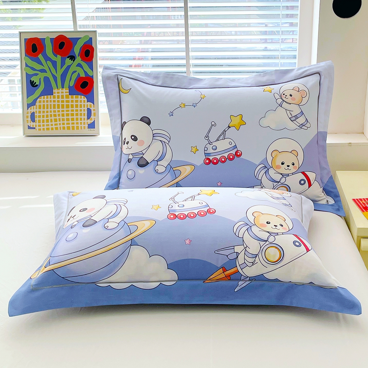 91家纺网 家纺一手货源 找家纺 焱博家纺 2026新款13376全棉纯棉大版数码印花单枕套枕套单件 星际漫游